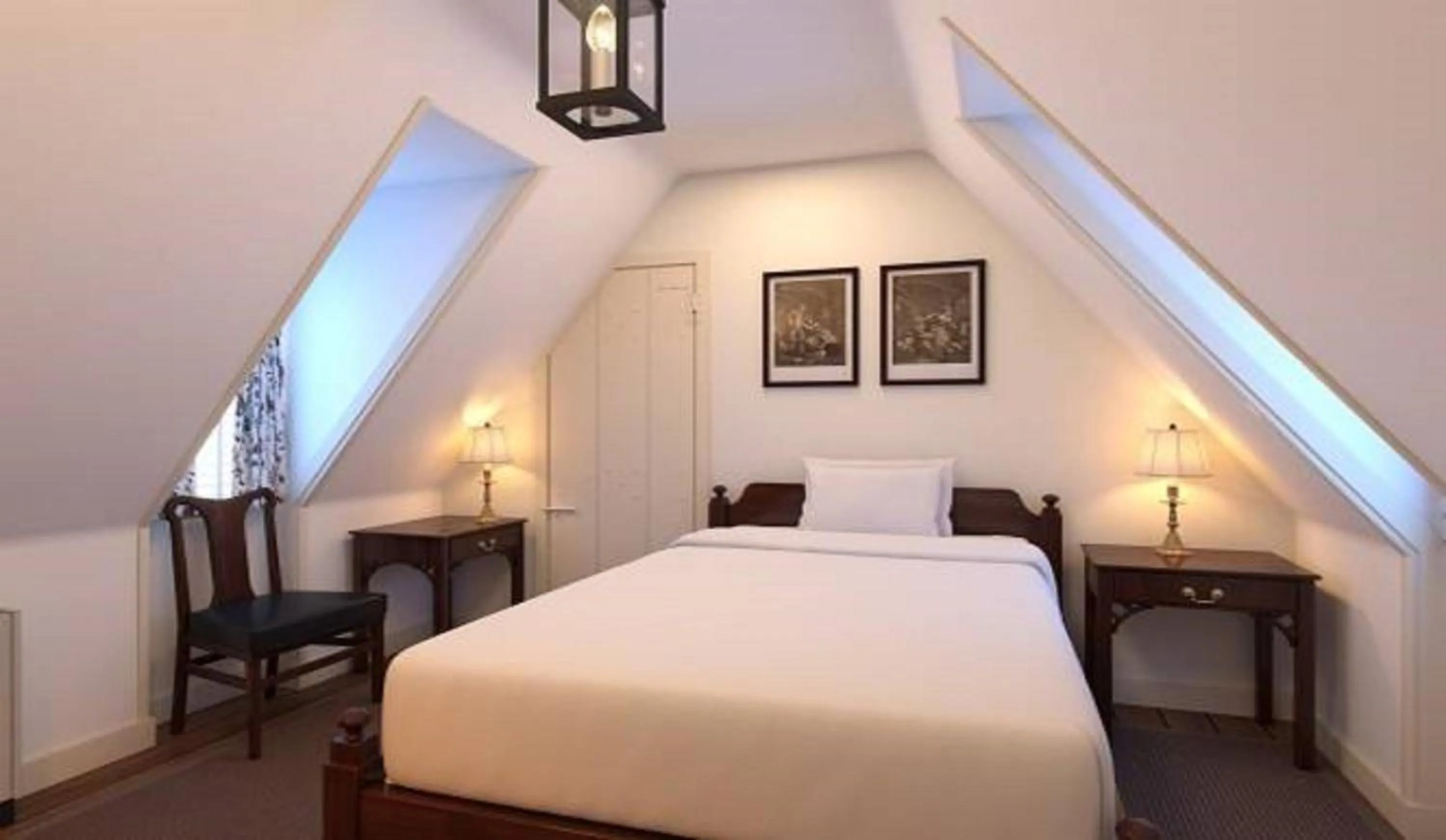 Bed in Colonial Houses, an official Colonial Williamsburg Hotel