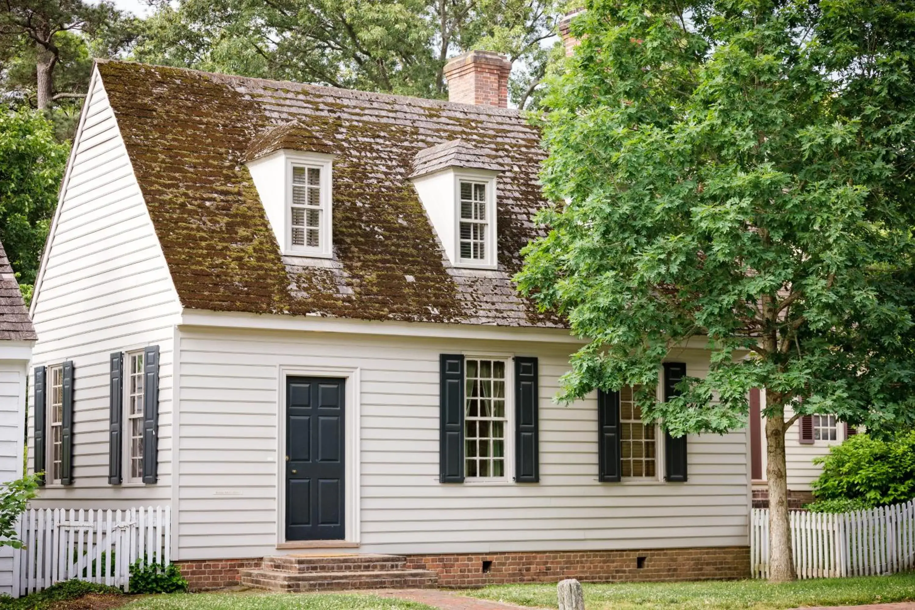 Two Bedroom Standalone Colonial House in Colonial Houses, an official Colonial Williamsburg Hotel Two Bedroom Standalone Colonial House in Colonial Houses, an official Colonial Williamsburg Hotel