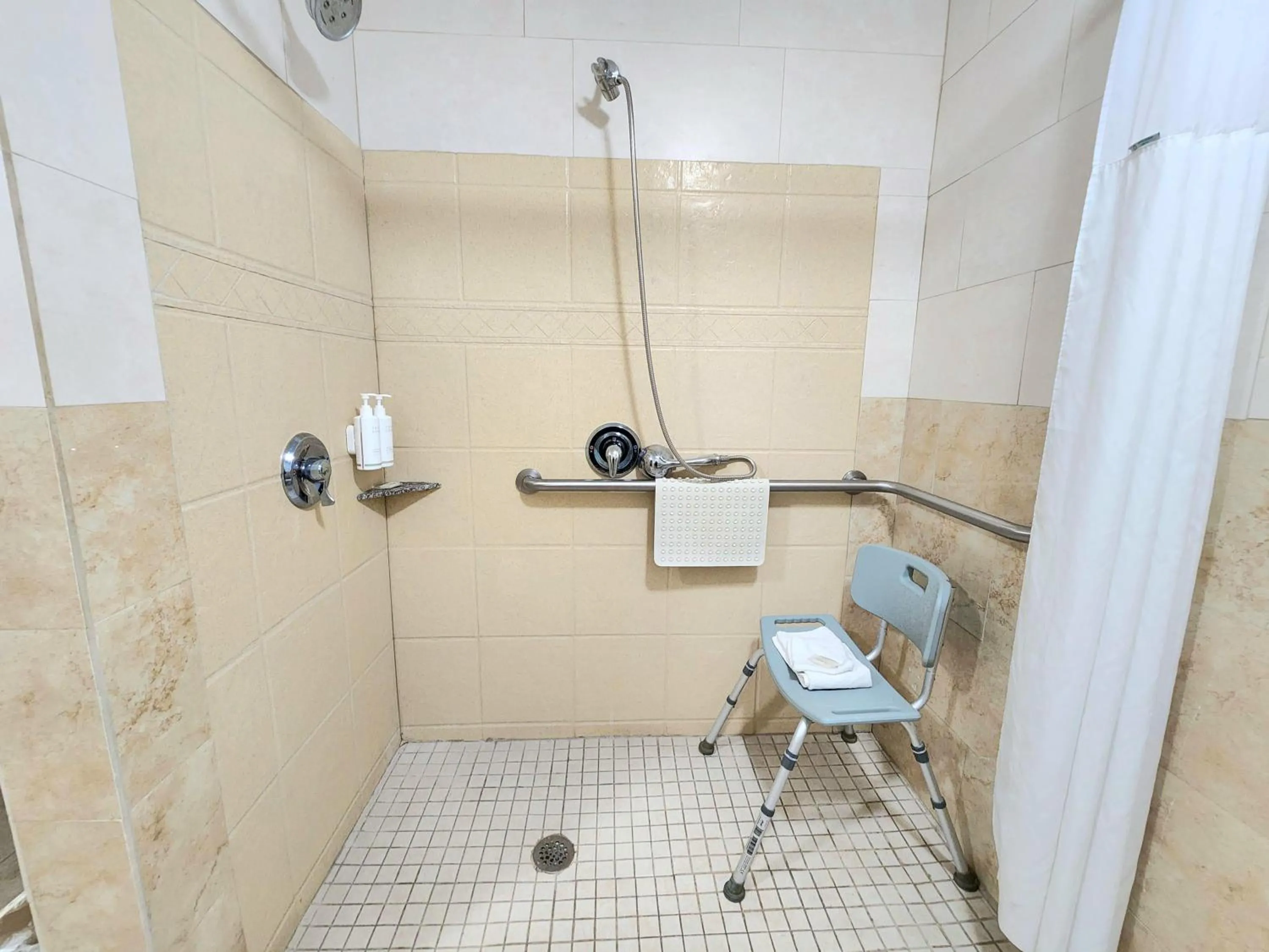 Shower in Days Inn by Wyndham McAllen