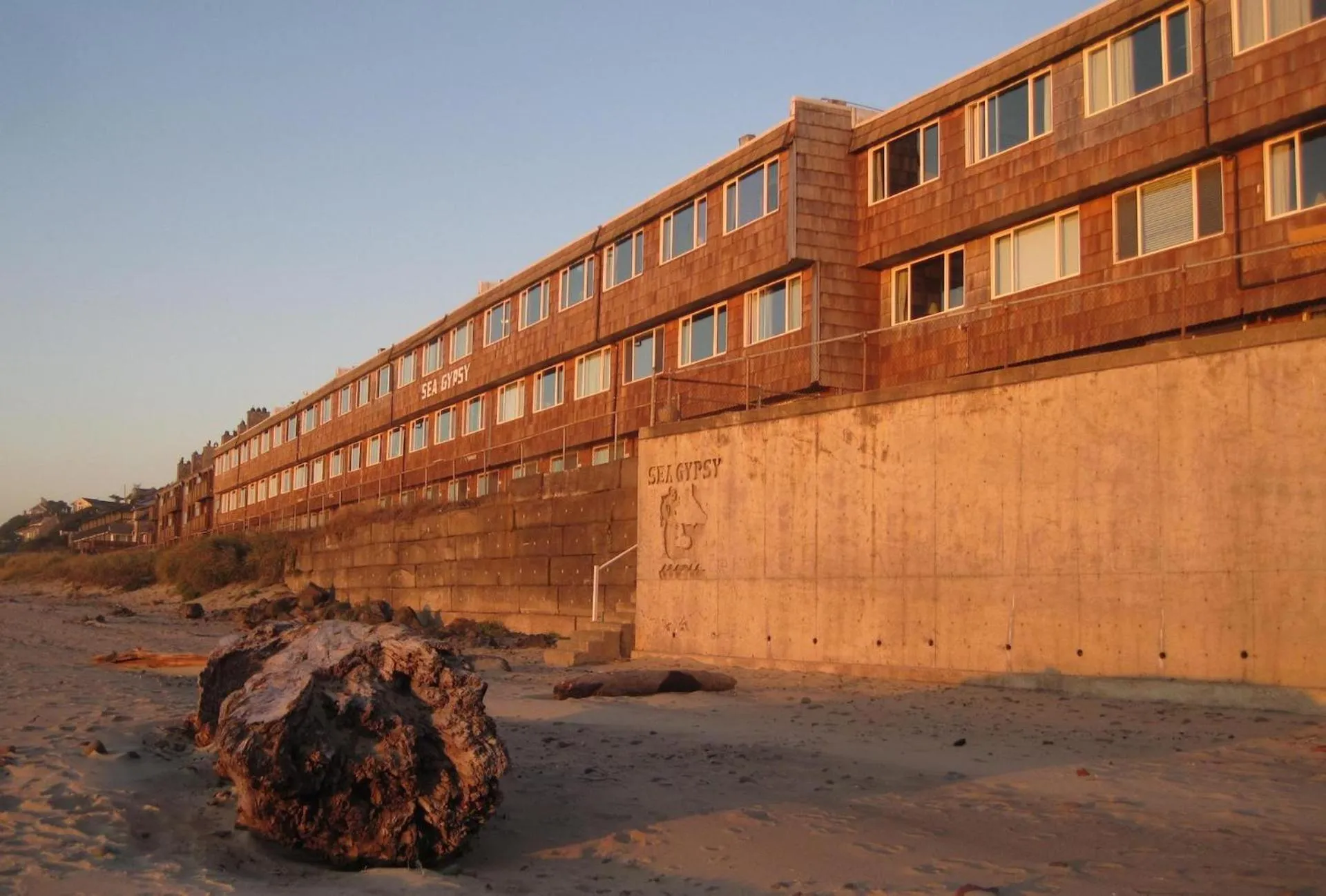 Property building in Sea Gypsy Rentals