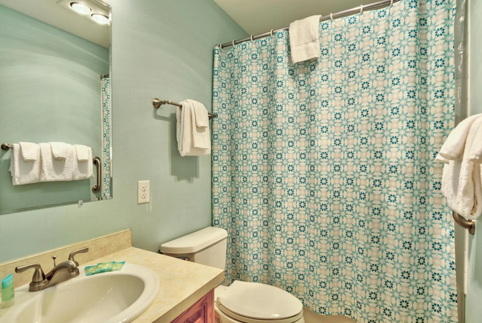 Shower in Sea Gypsy Rentals