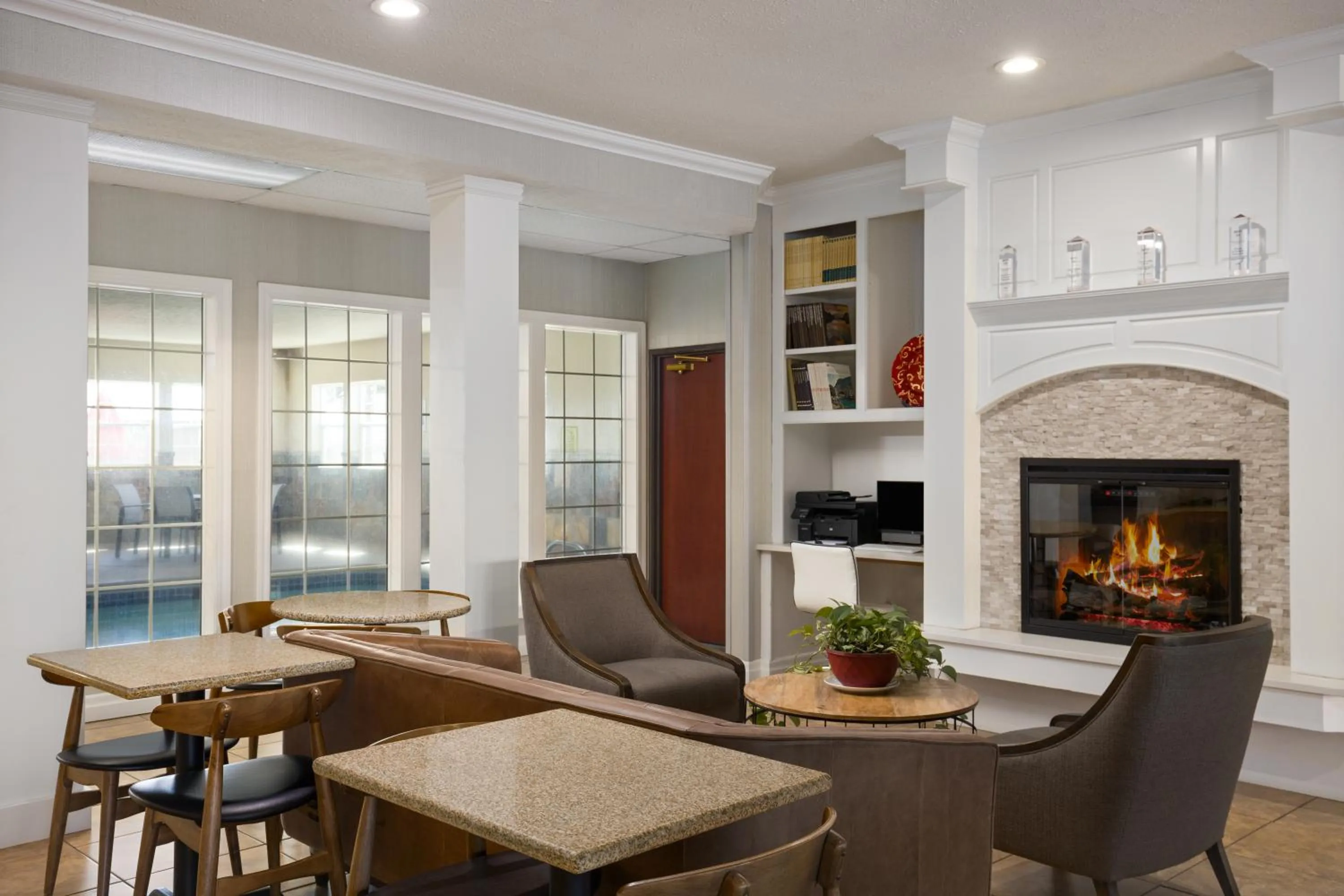 Ramada by Wyndham Moses Lake