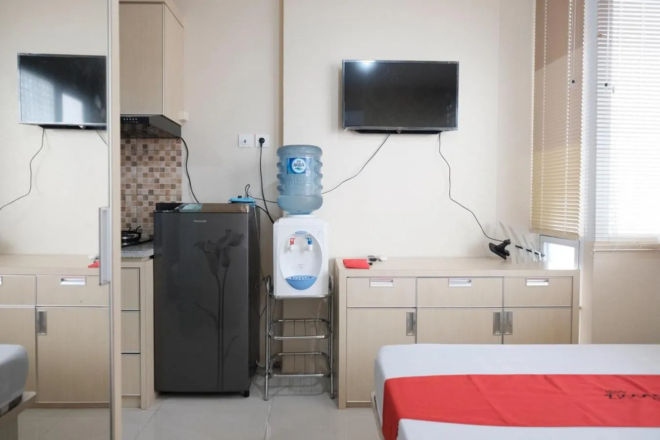 Coffee/tea facilities, Bed in RedLiving Apartemen Saladdin Mansion - RAN Management