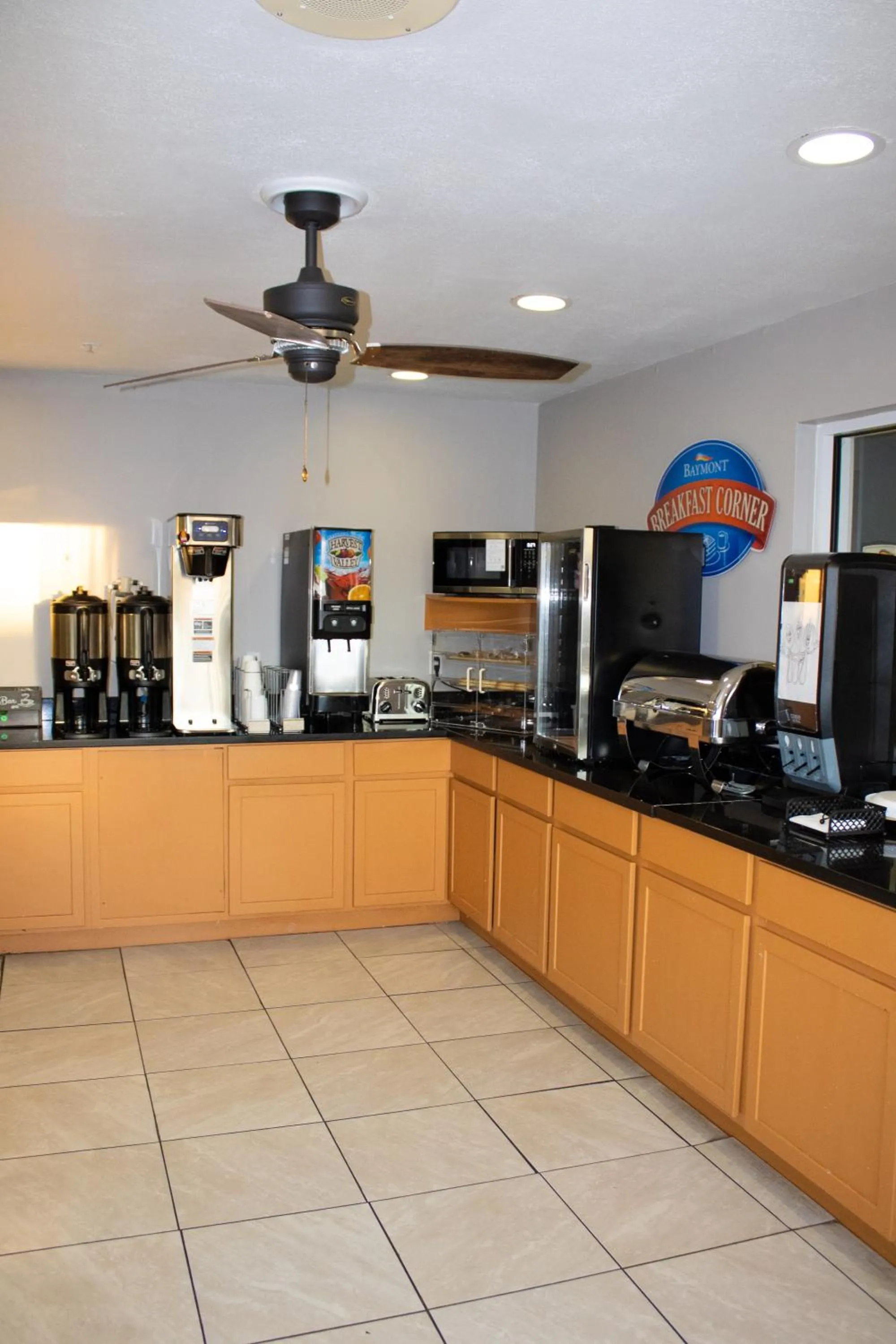 Breakfast in Baymont by Wyndham Howell/Brighton