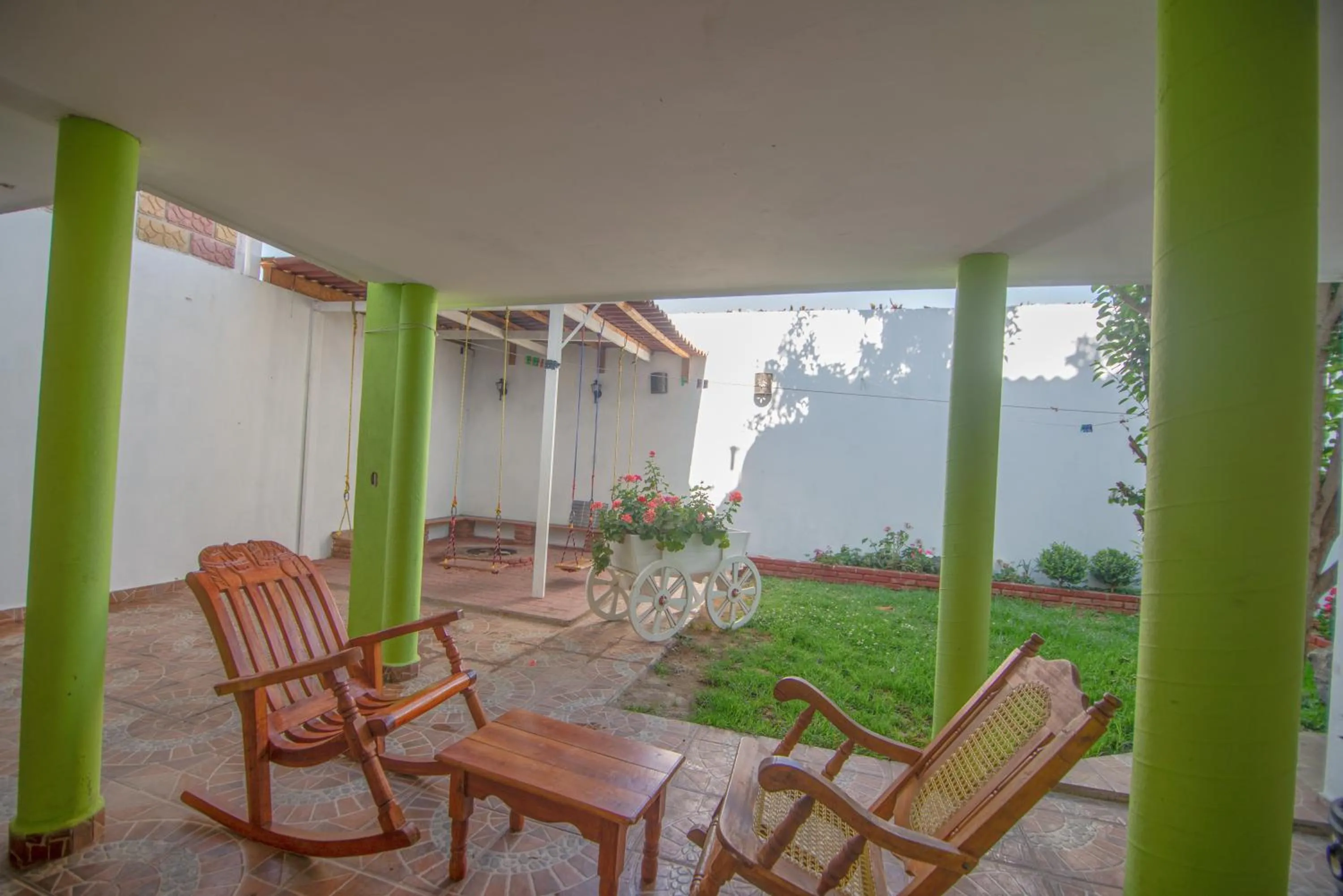 Patio in BONITO y AMPLIO DEPARTAMENTO con JARDÍN "EL PARAÍSO DE ZACATLÁN"