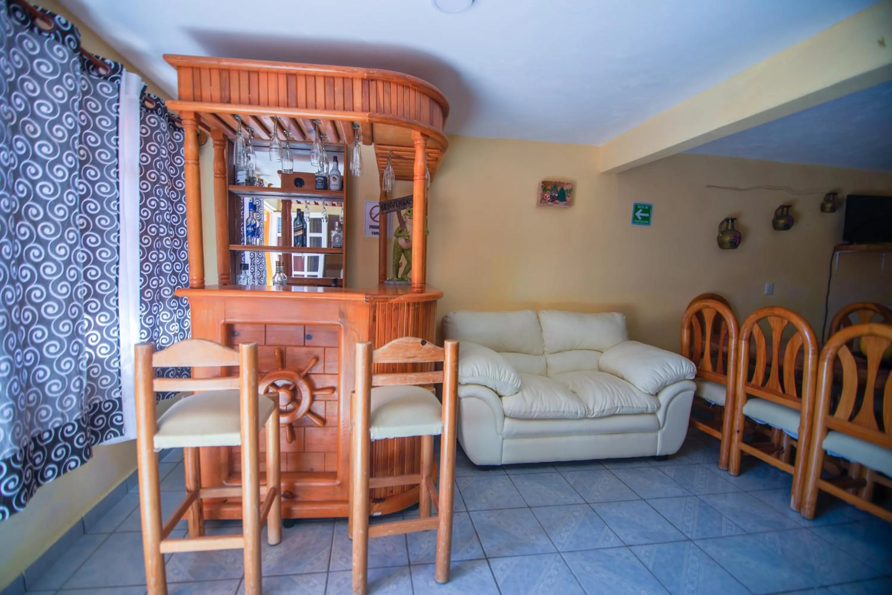 Living room in BONITO y AMPLIO DEPARTAMENTO con JARDÍN "EL PARAÍSO DE ZACATLÁN"