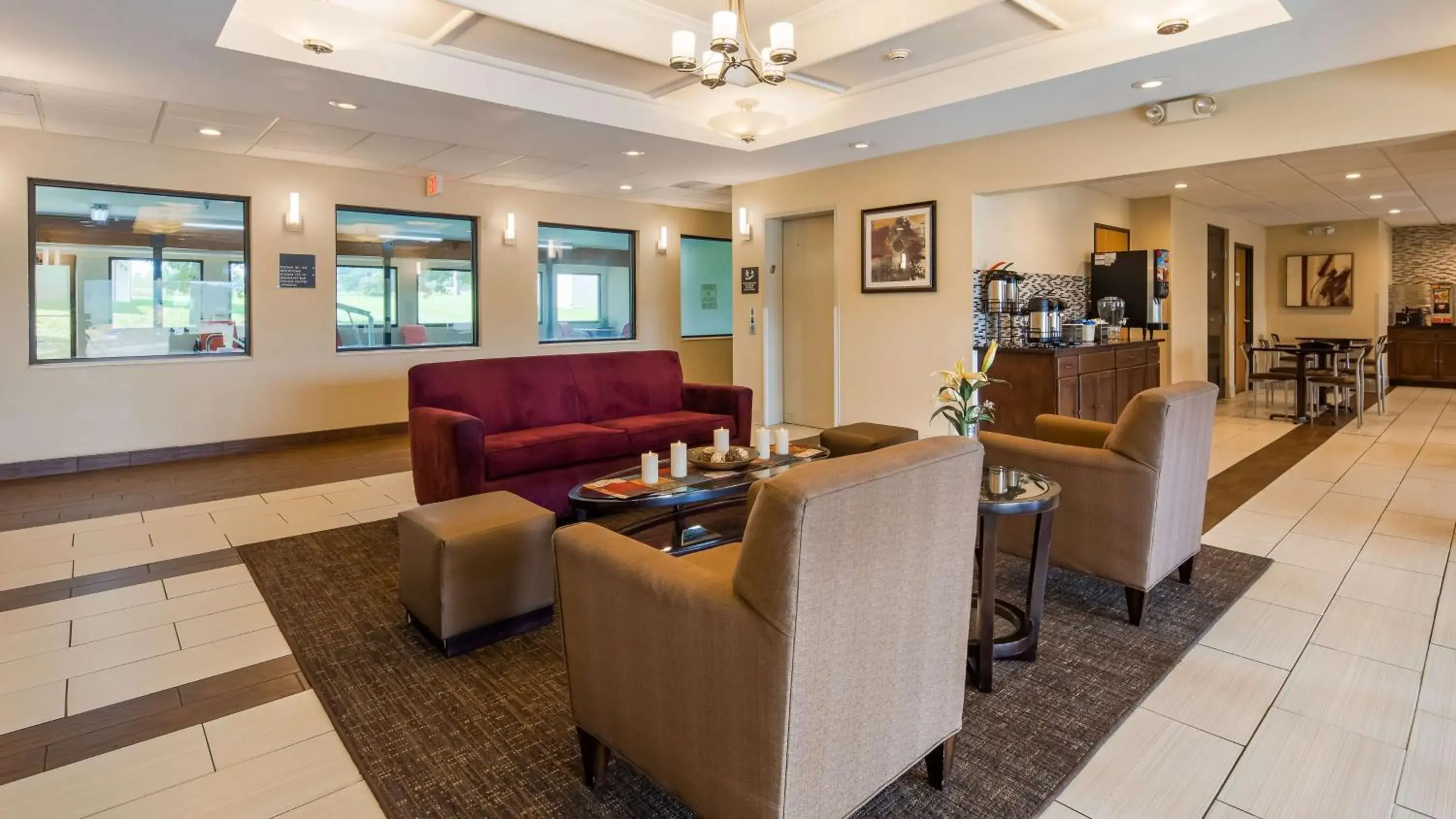 Lobby or reception in Best Western B R Guest Lobby or reception in Best Western B R Guest