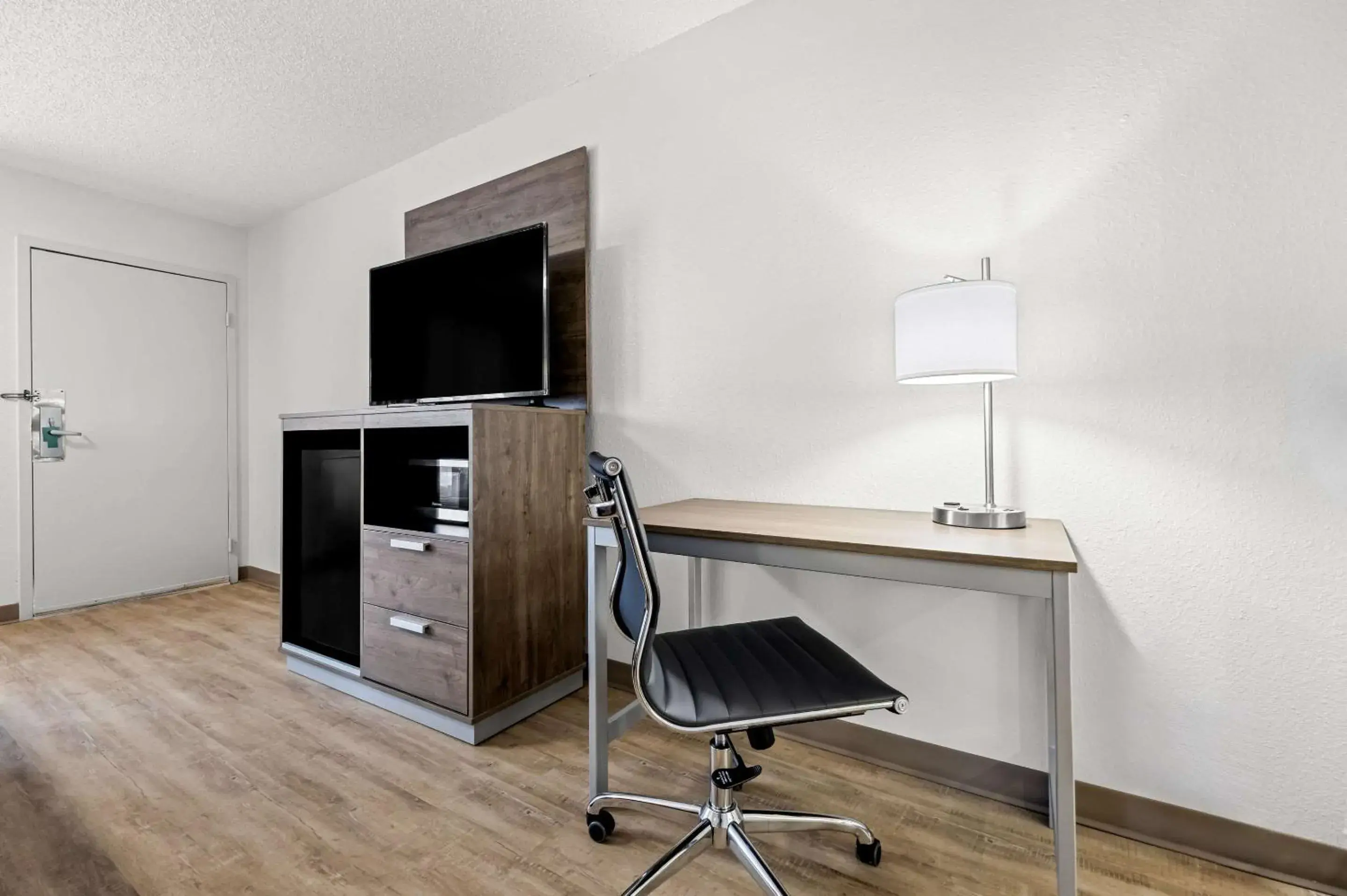 Bedroom in Quality Inn Bedroom in Quality Inn