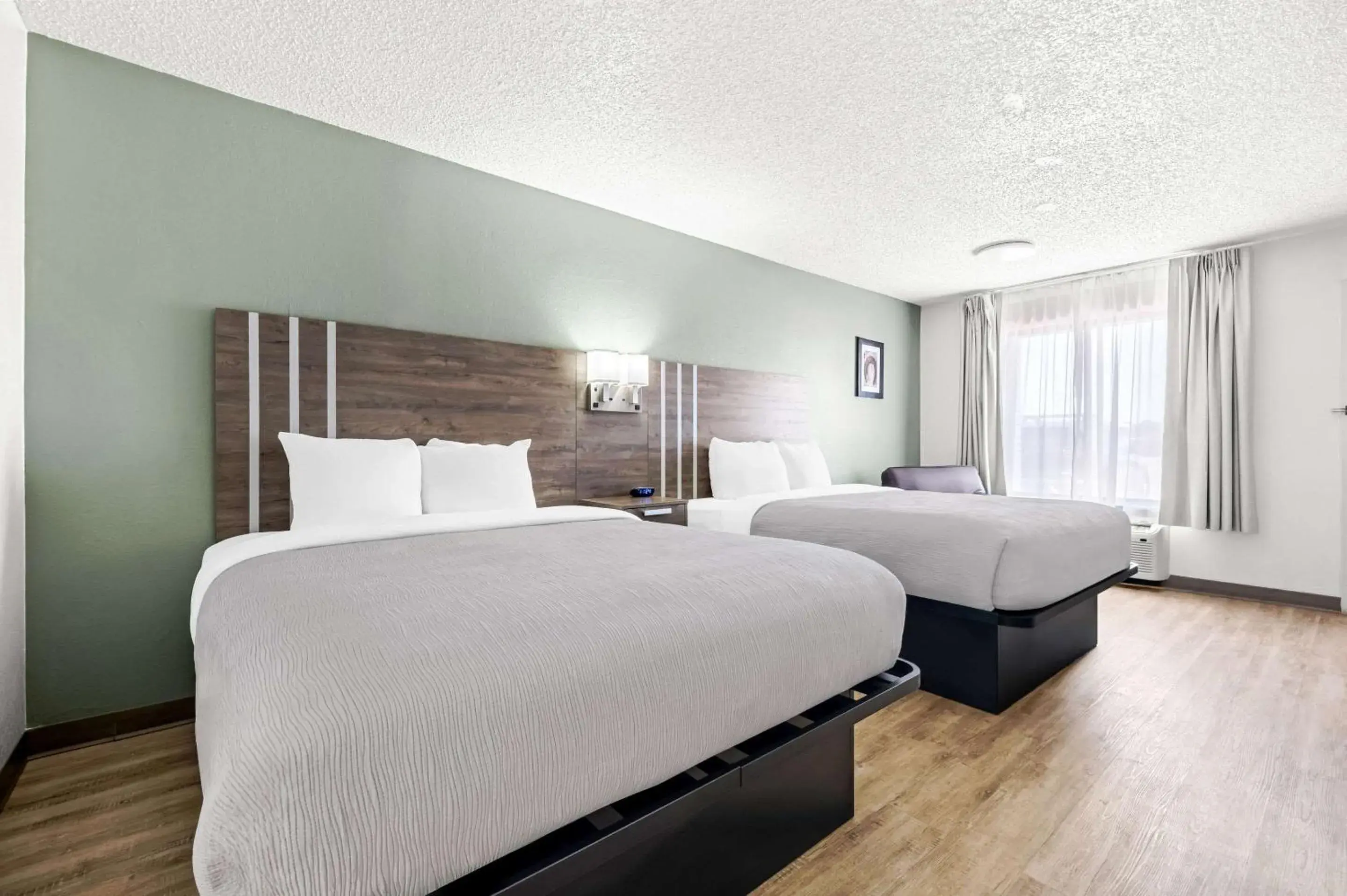 Bedroom, Bed in Quality Inn Bedroom, Bed in Quality Inn