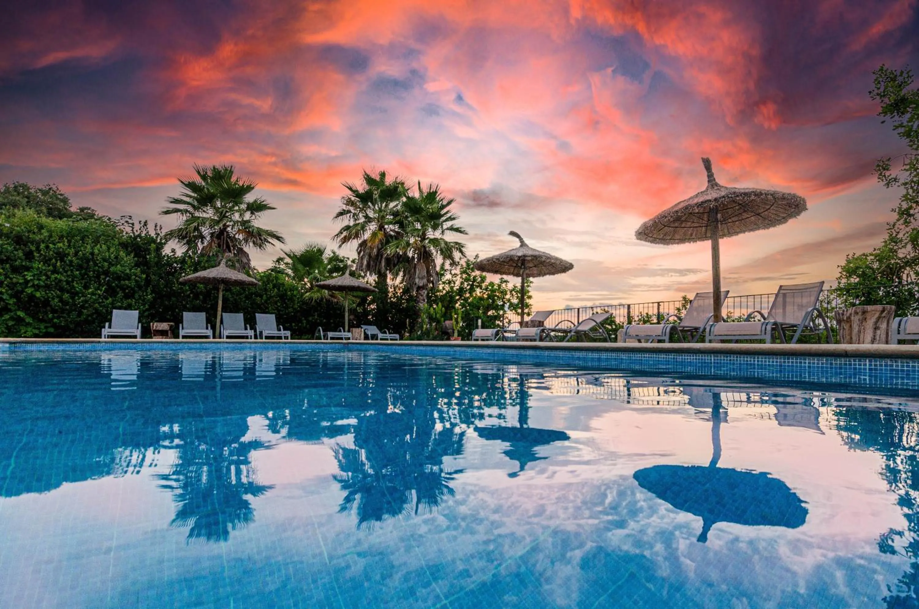 Swimming pool in Finca es Rafal, Agroturisme