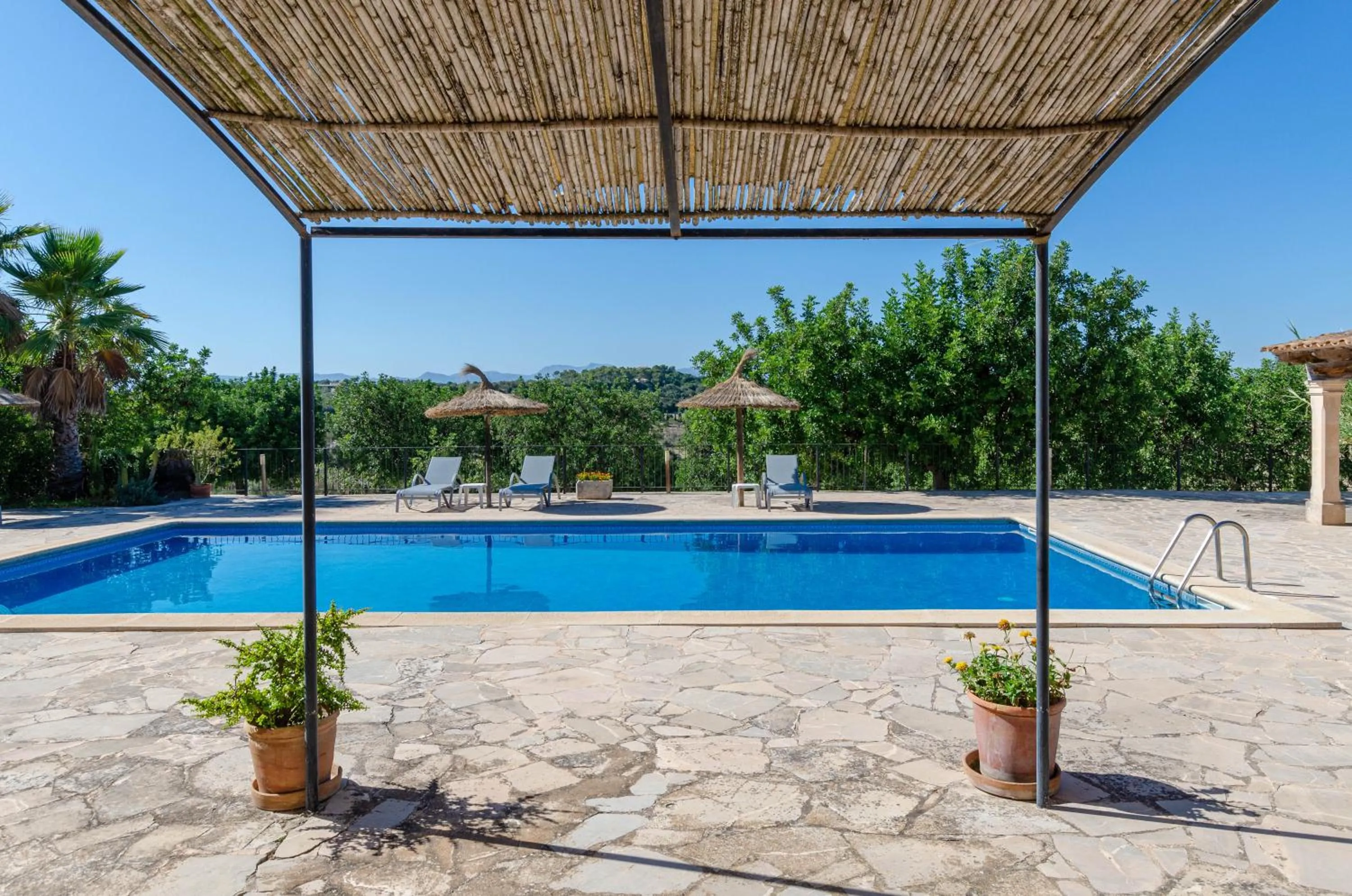 Swimming pool in Finca es Rafal, Agroturisme