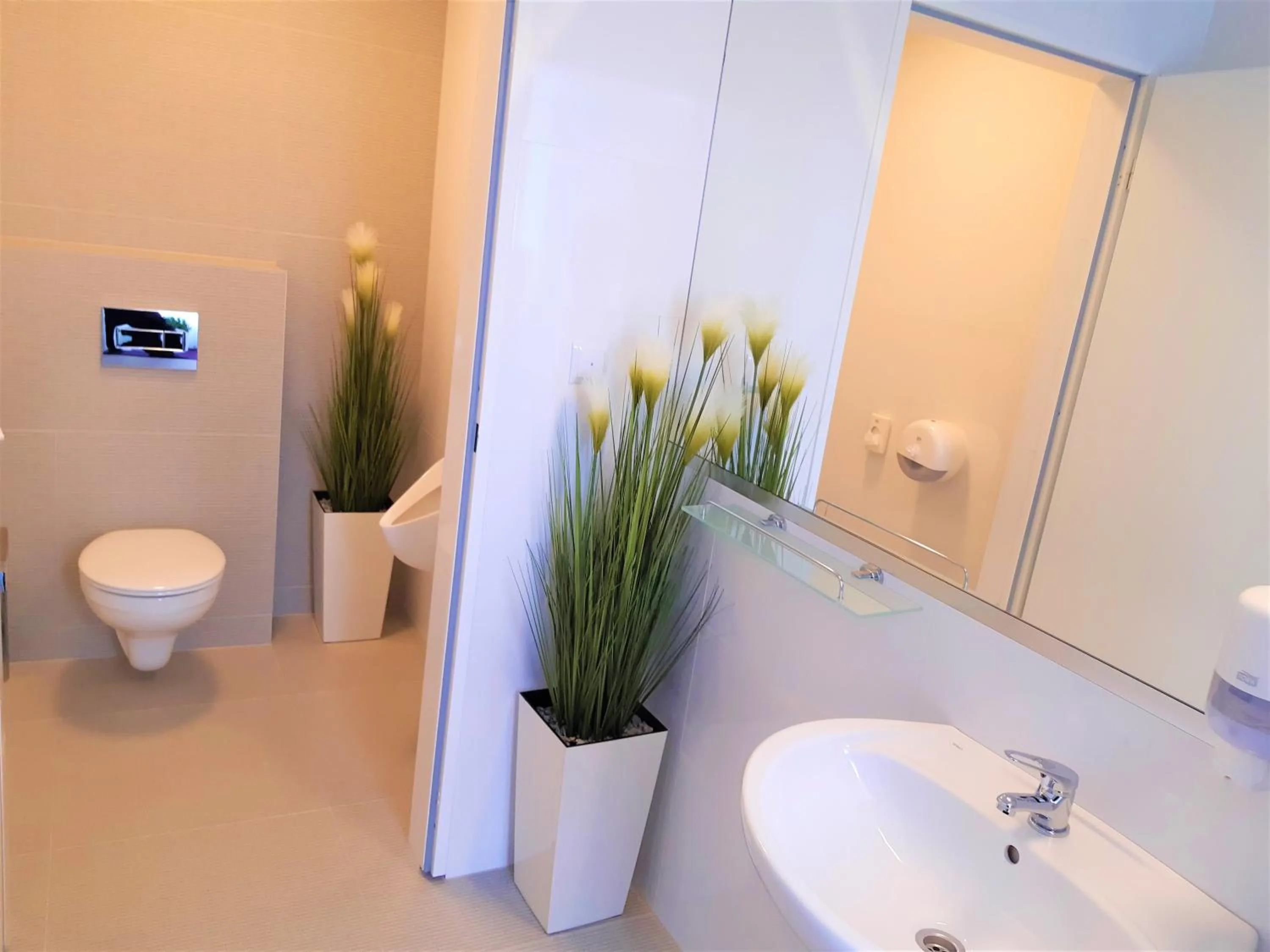 Toilet in Hotel Quattro