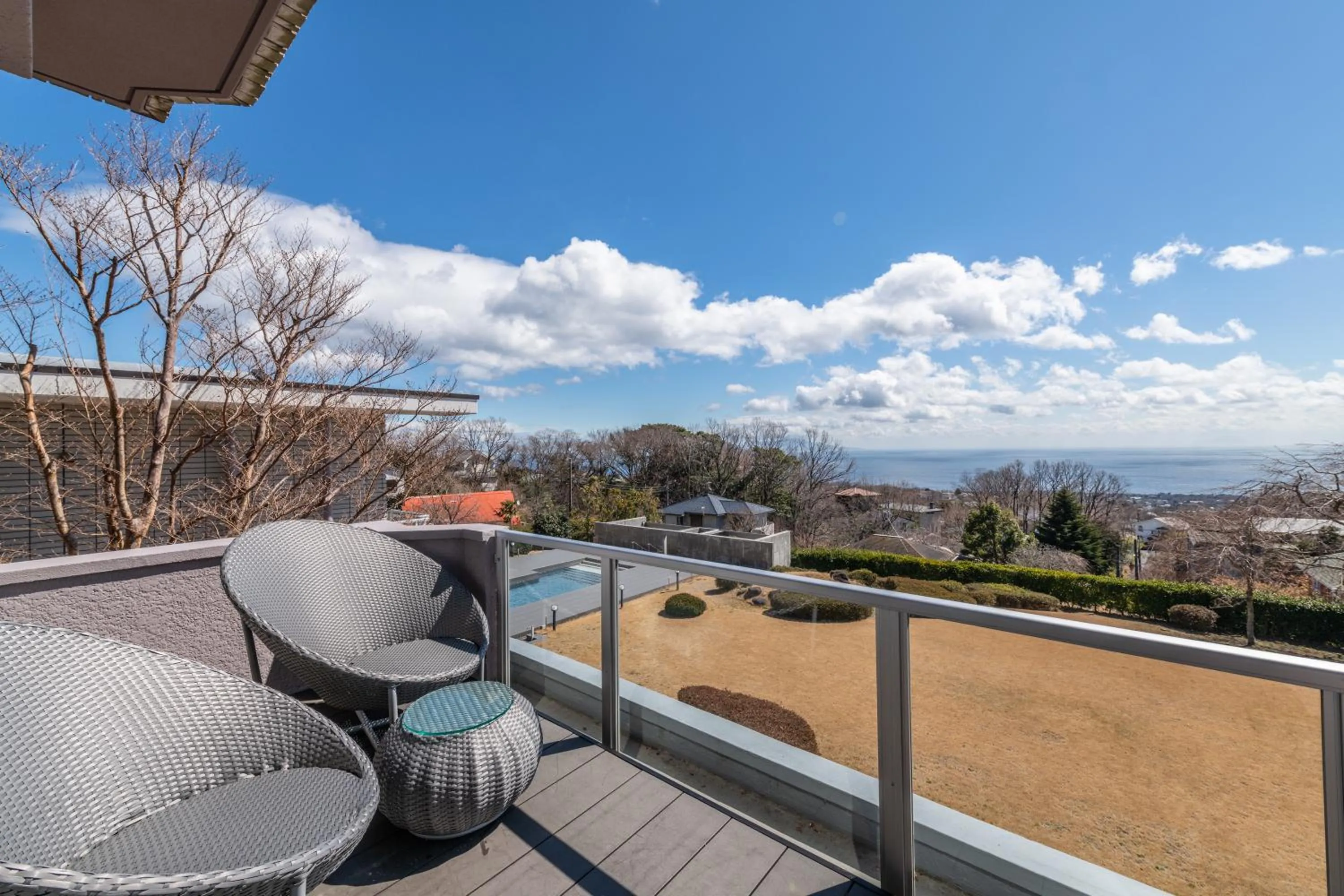 Balcony/Terrace in the salon 伊豆高原 Hotels & Resort