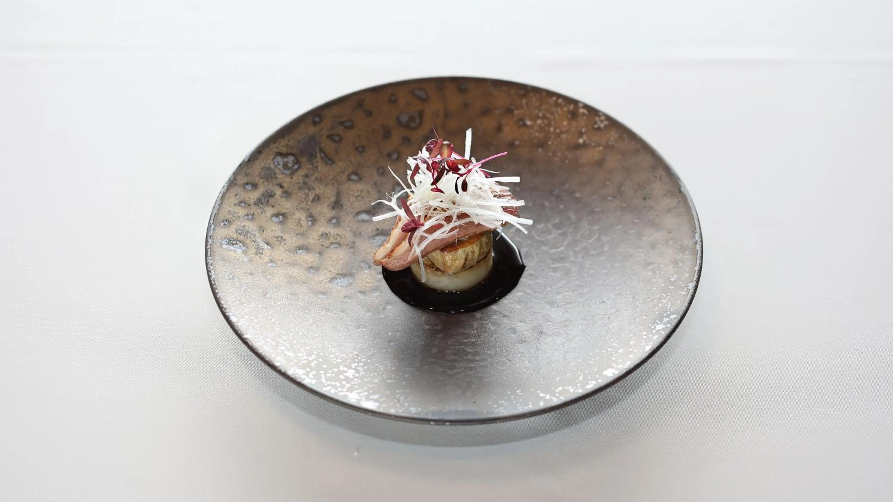 Food in the salon 伊豆高原 Hotels & Resort