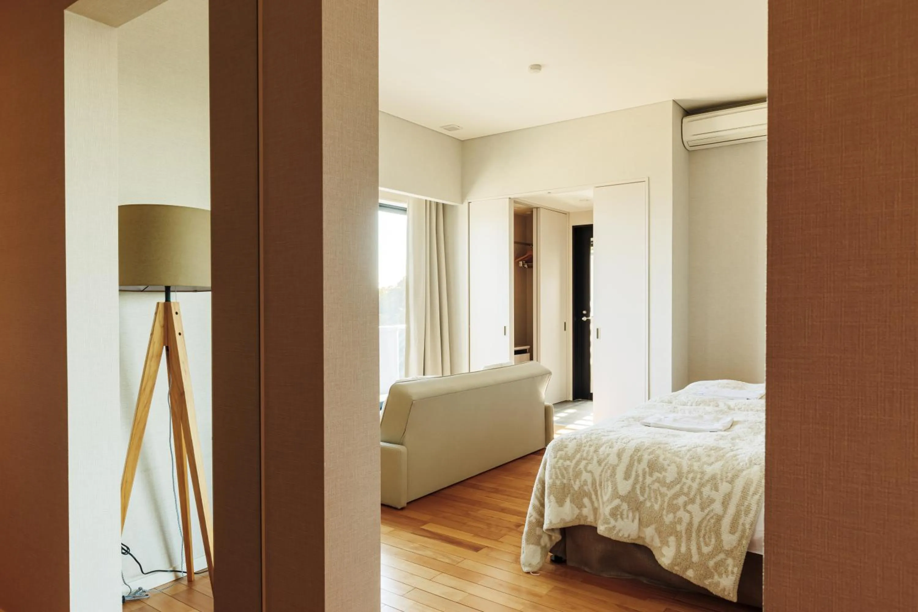 Photo of the whole room, Bed in the salon 伊豆高原 Hotels & Resort