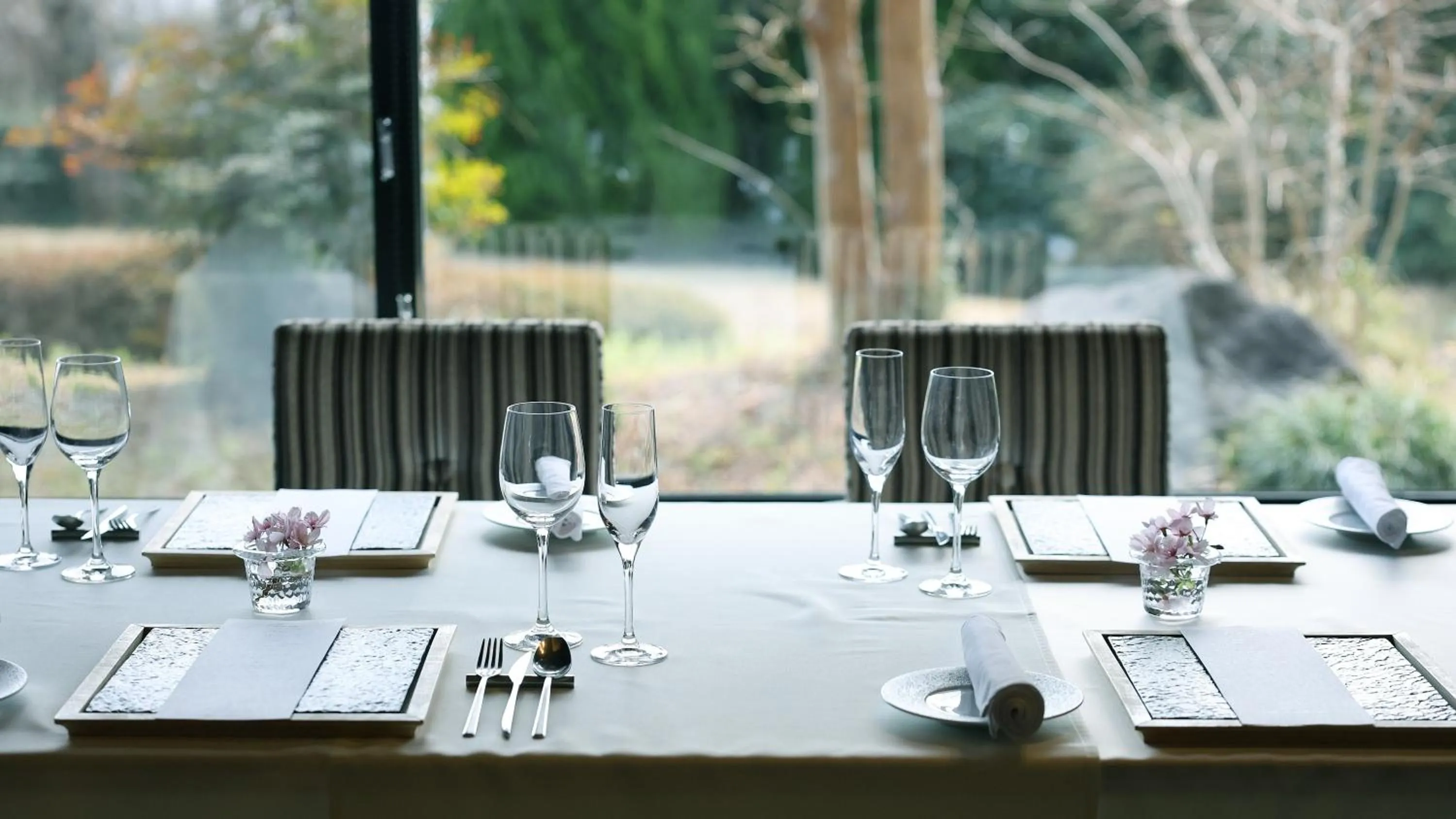 Restaurant/places to eat in the salon 伊豆高原 Hotels & Resort