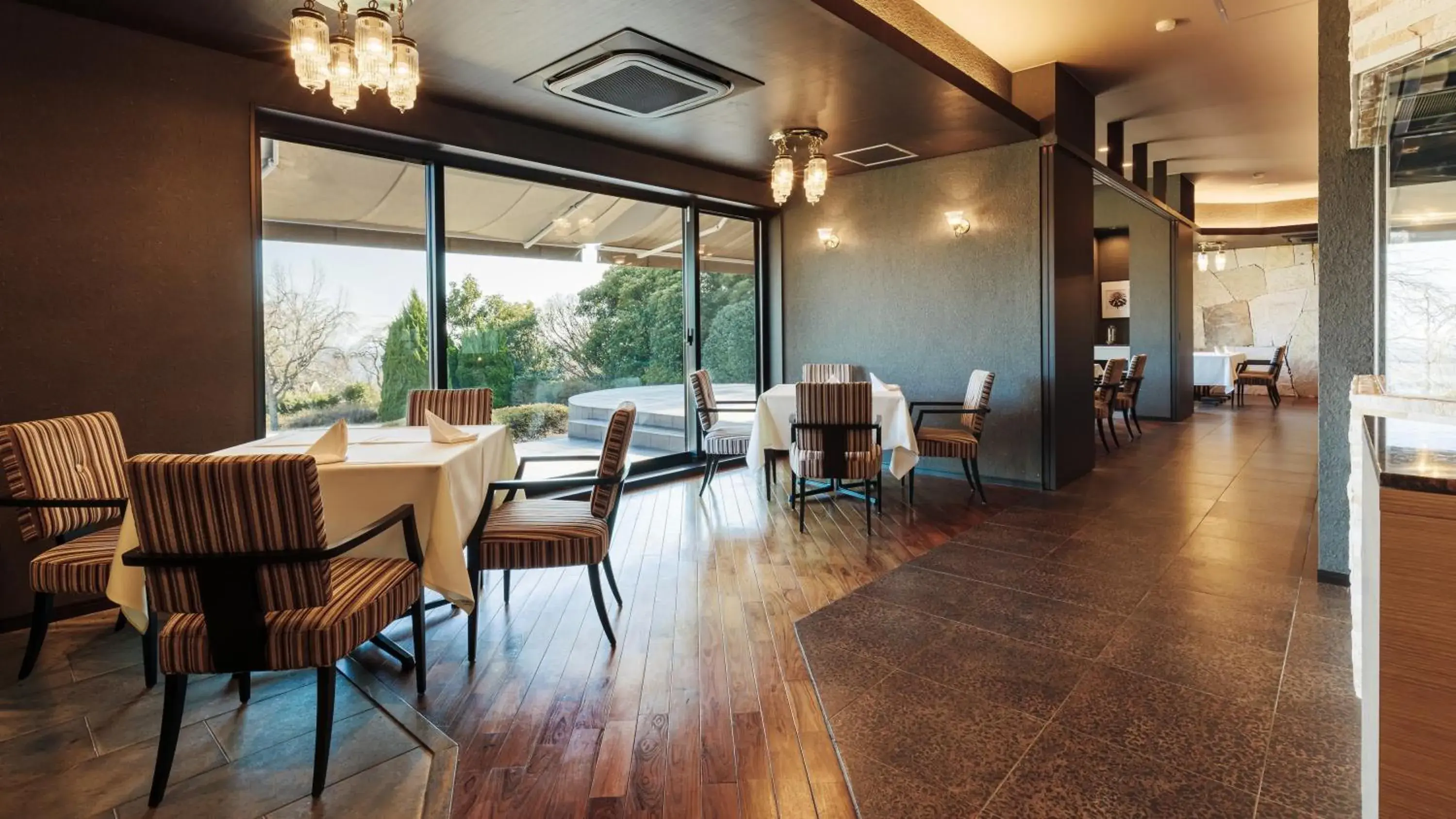 Restaurant/places to eat in the salon 伊豆高原 Hotels & Resort Restaurant/places to eat in the salon 伊豆高原 Hotels & Resort