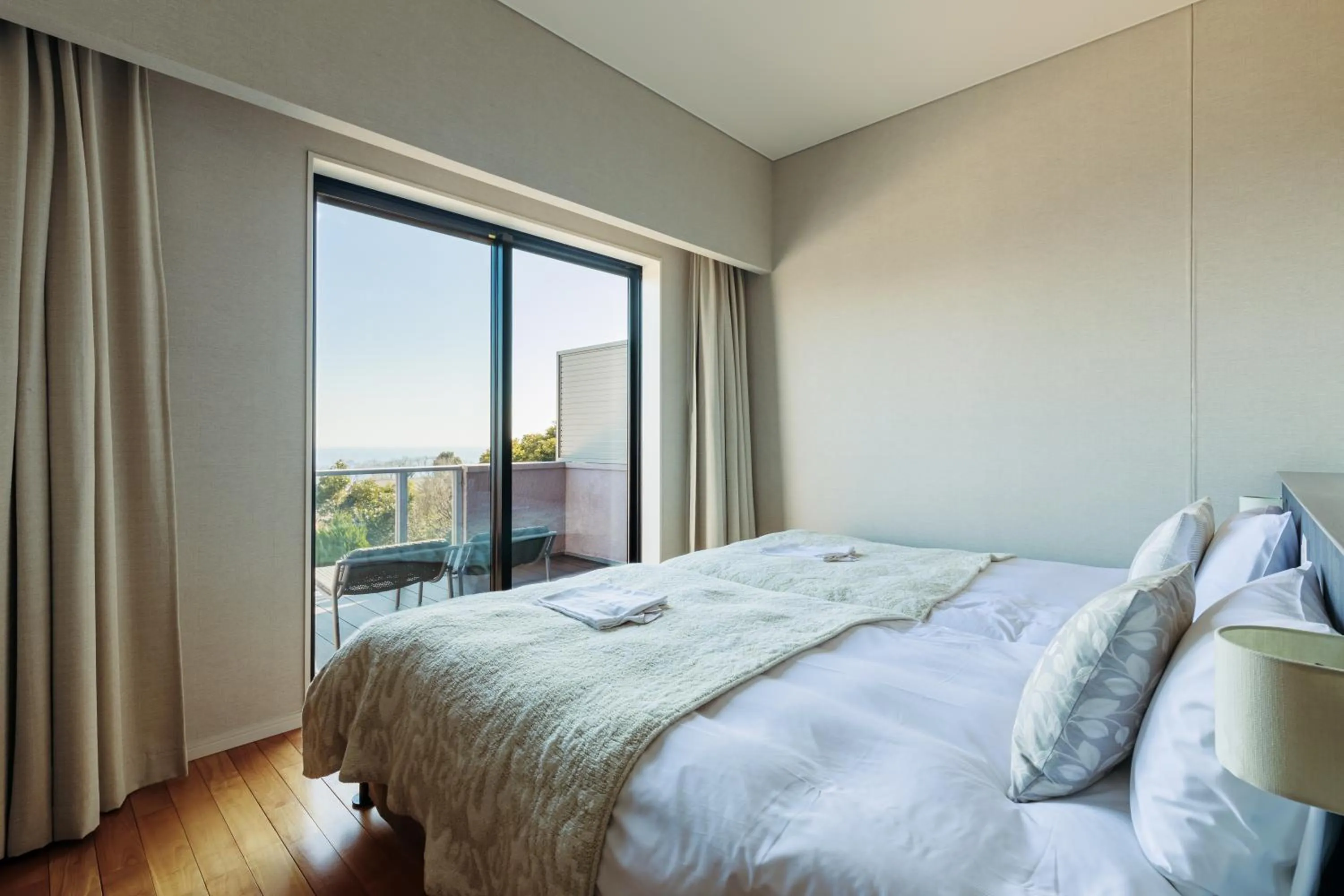 Bed in the salon 伊豆高原 Hotels & Resort