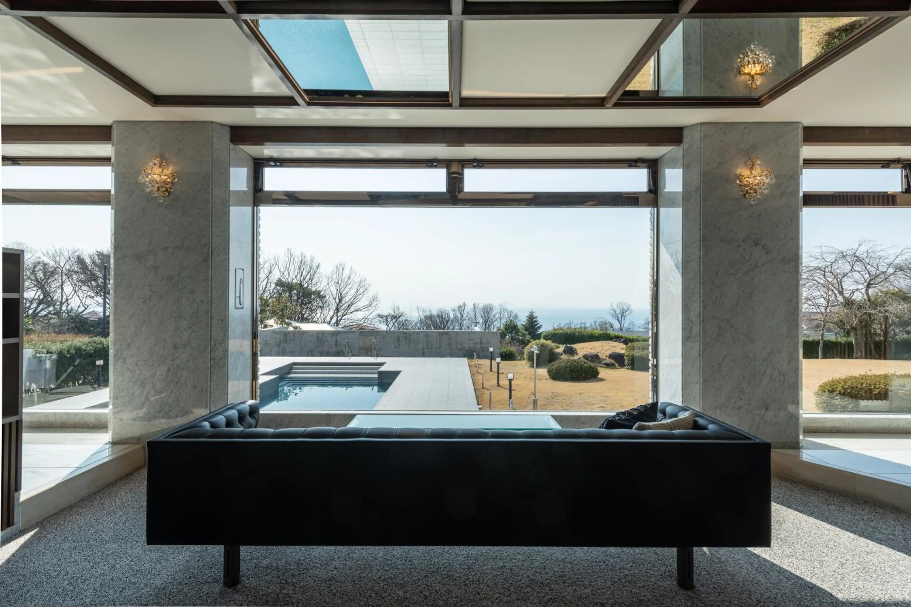 Lobby or reception in the salon 伊豆高原 Hotels & Resort