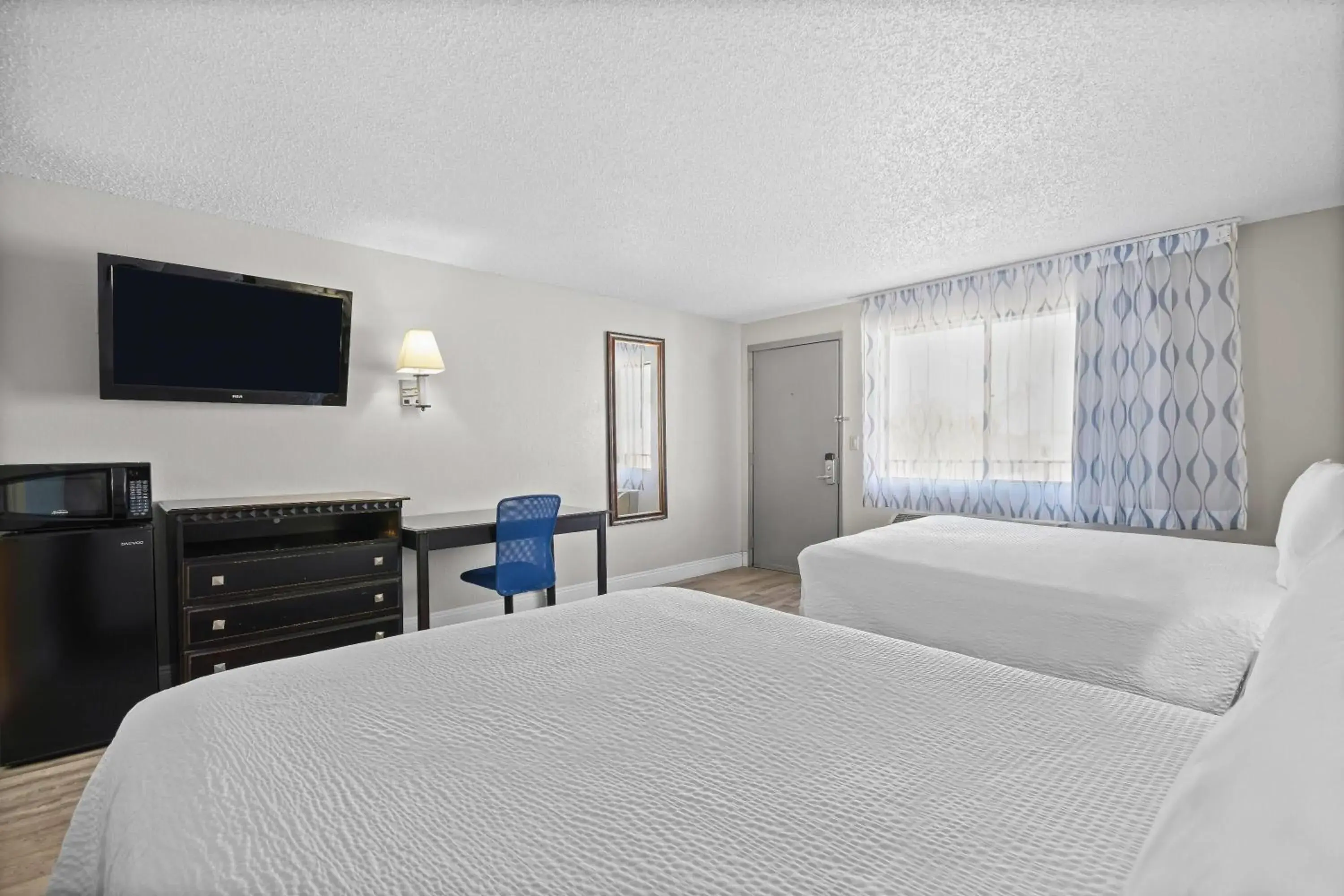 Bed in Days Inn by Wyndham Lost Hills Bed in Days Inn by Wyndham Lost Hills