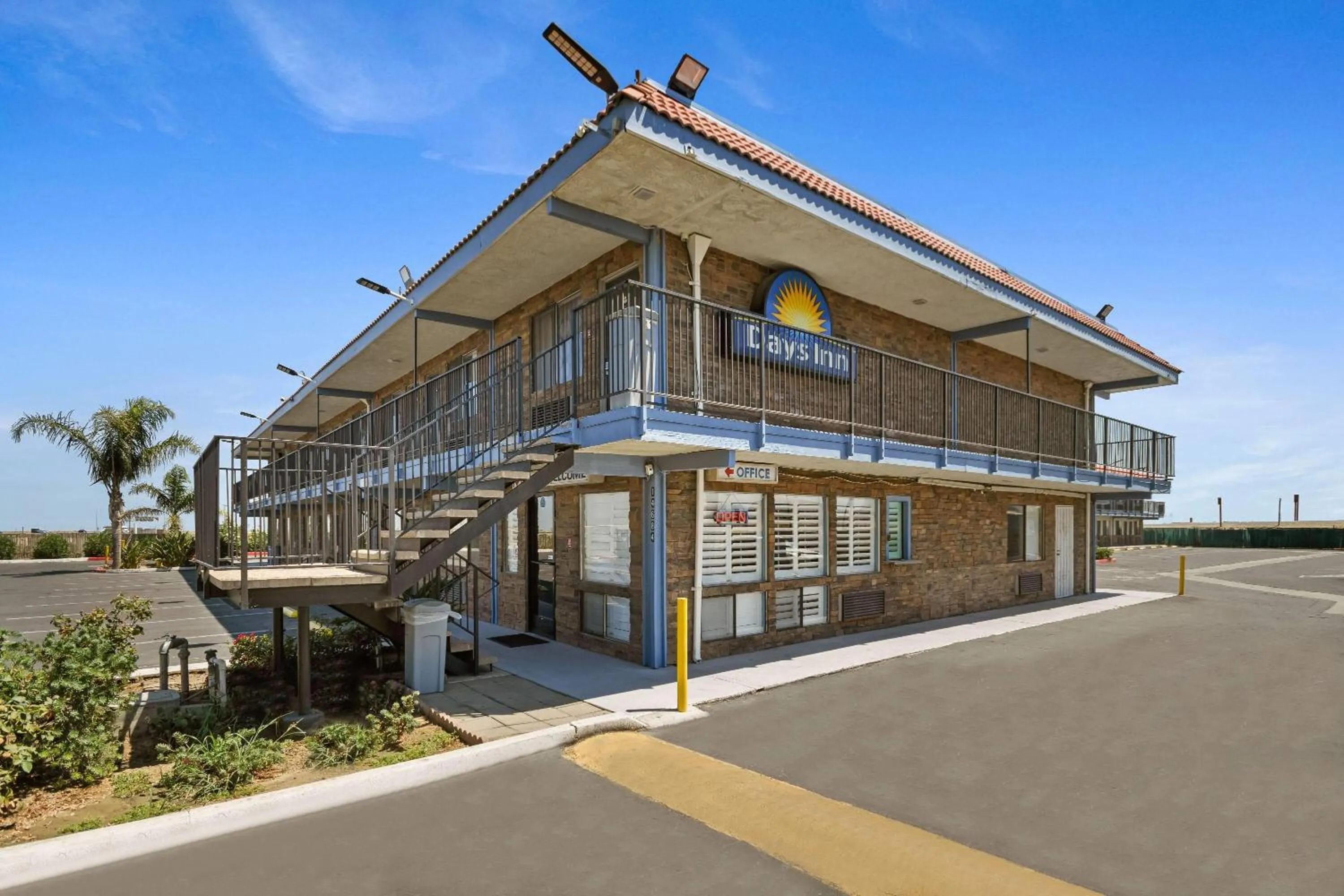 Property building in Days Inn by Wyndham Lost Hills