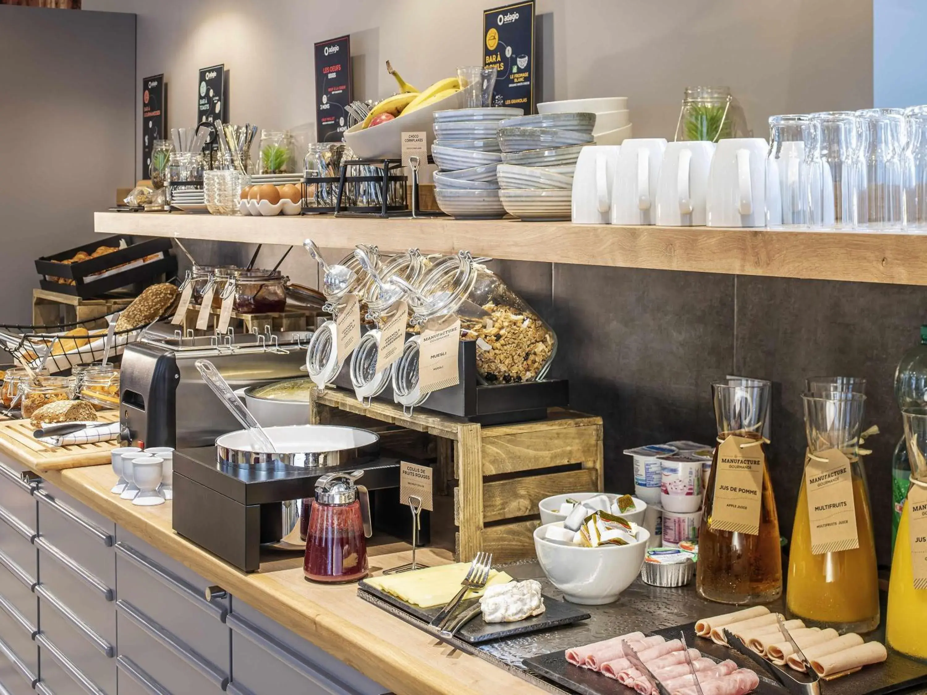 Breakfast in Aparthotel Adagio Lille Centre Grand Place Breakfast in Aparthotel Adagio Lille Centre Grand Place