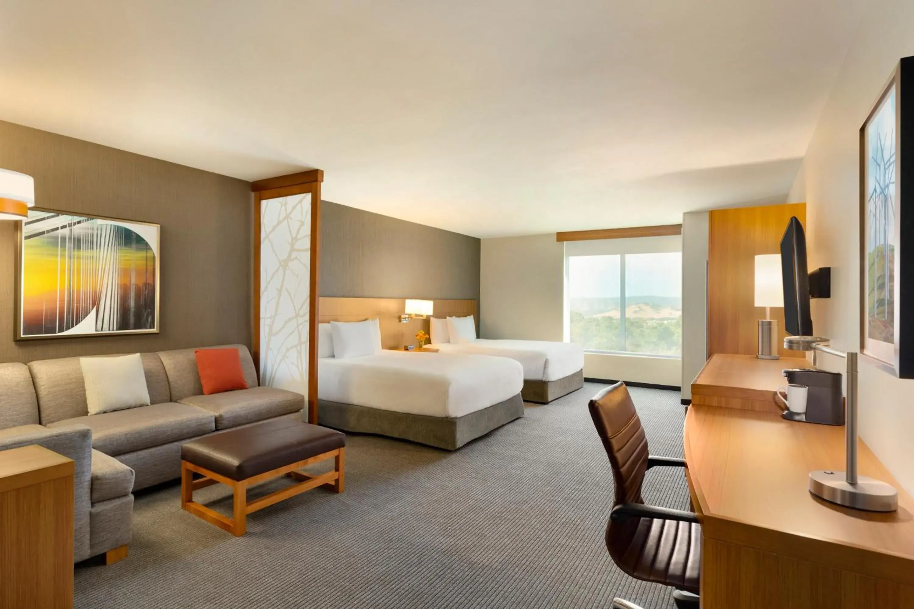 Living room, Bed in Hyatt Place Vacaville Living room, Bed in Hyatt Place Vacaville
