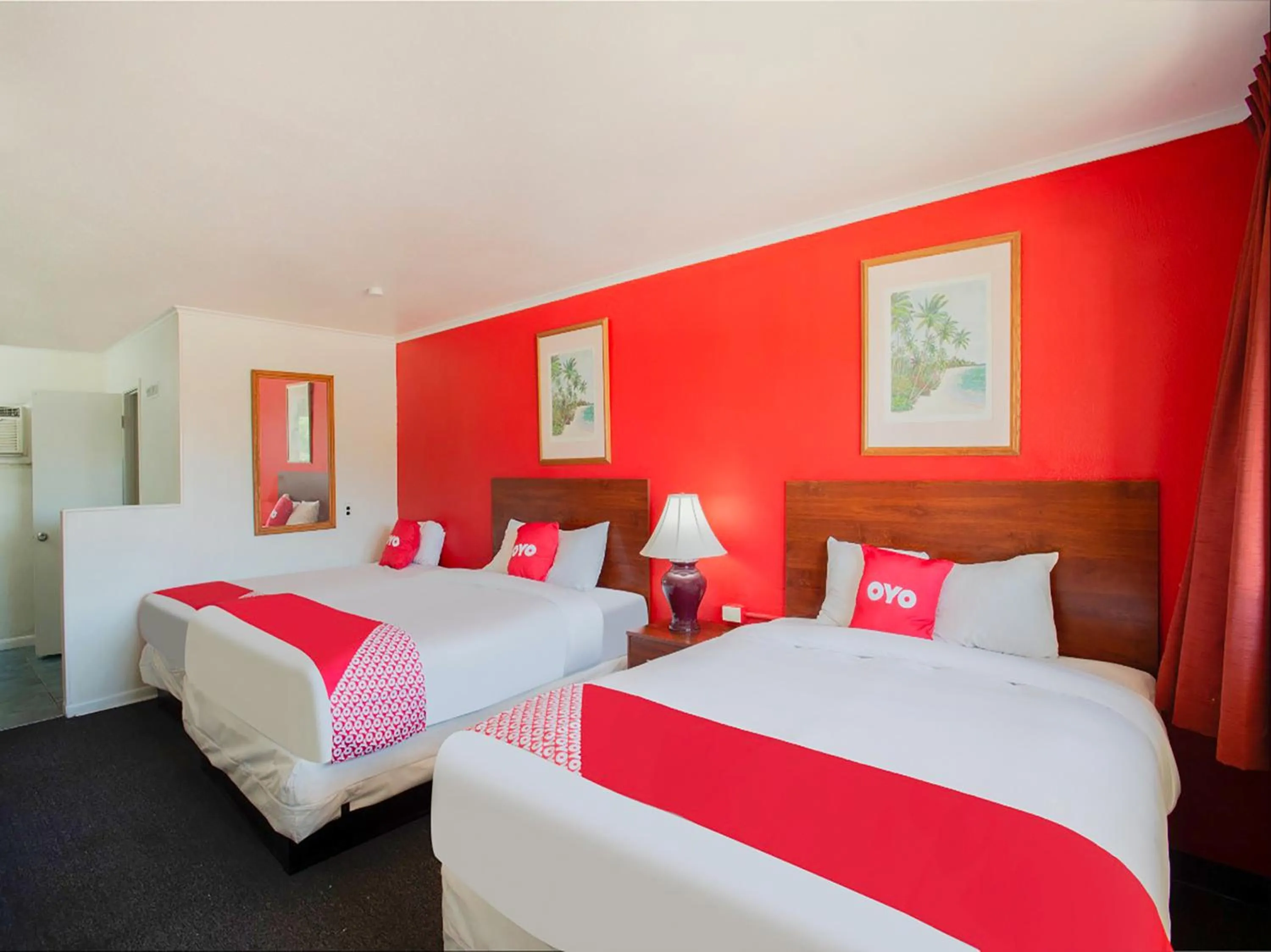 Bedroom in Capital O Padre Island Corpus Christi