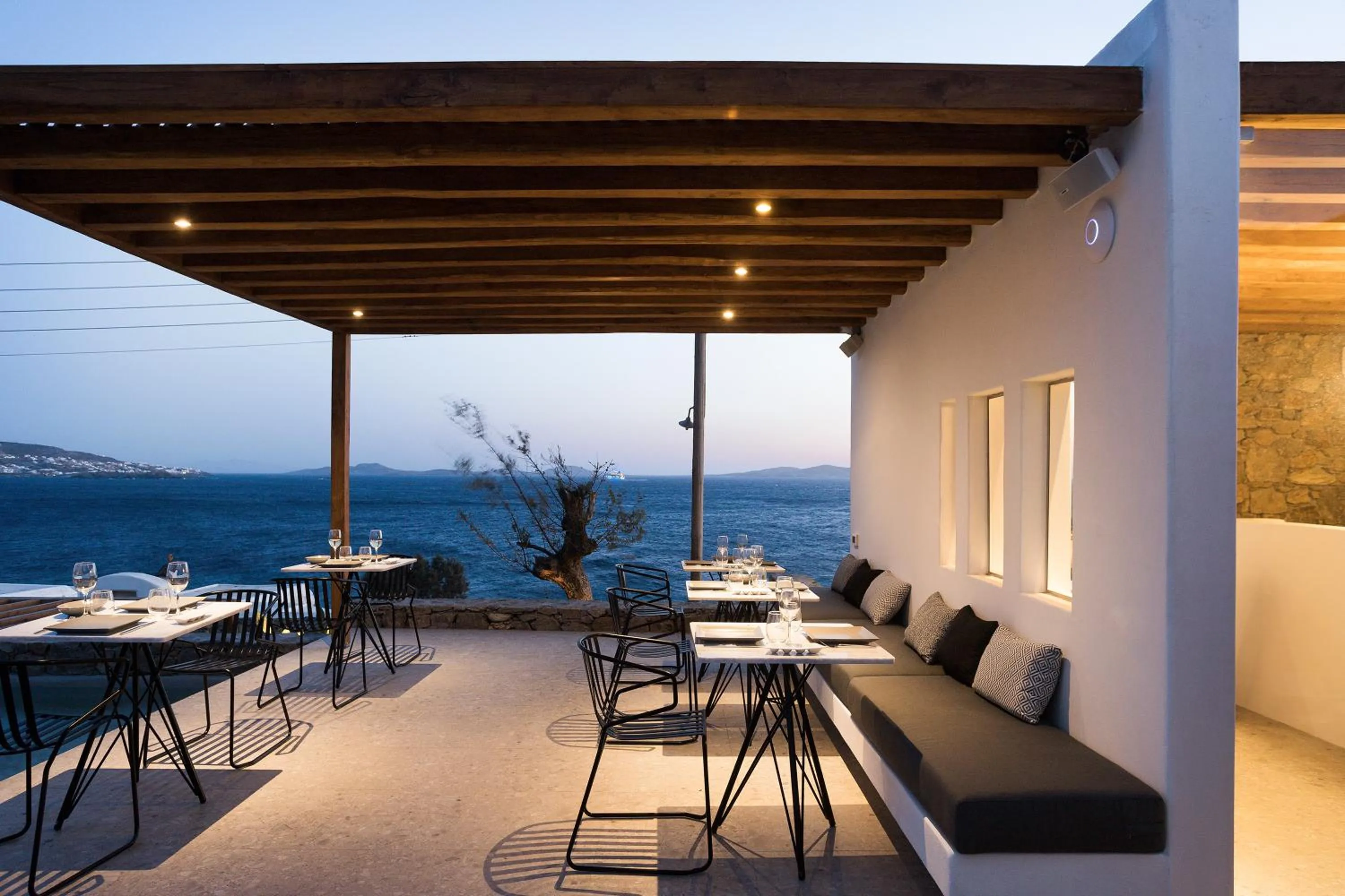 Restaurant/places to eat in Mykonos Soul Luxury Suites