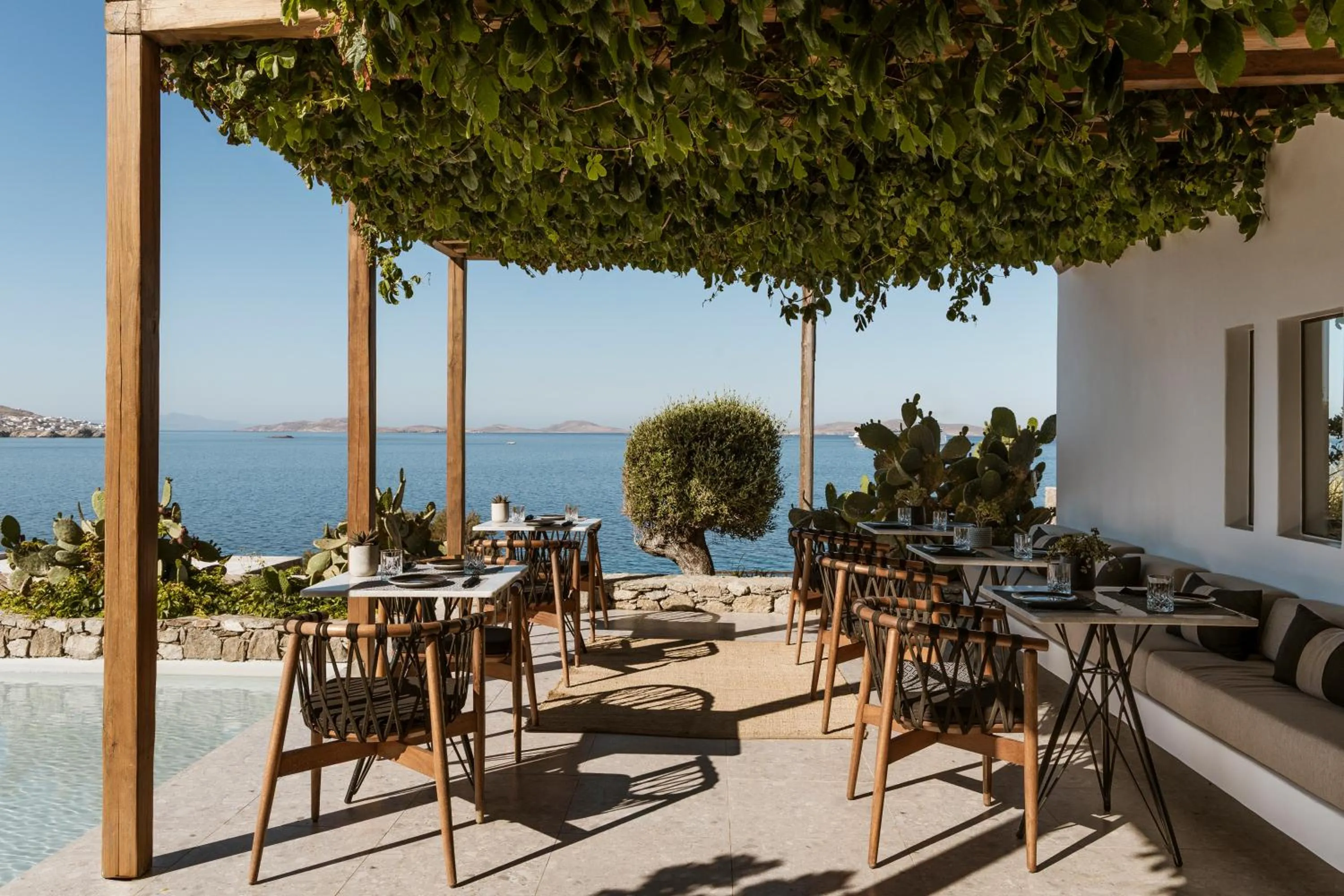 Patio in Mykonos Soul Luxury Suites