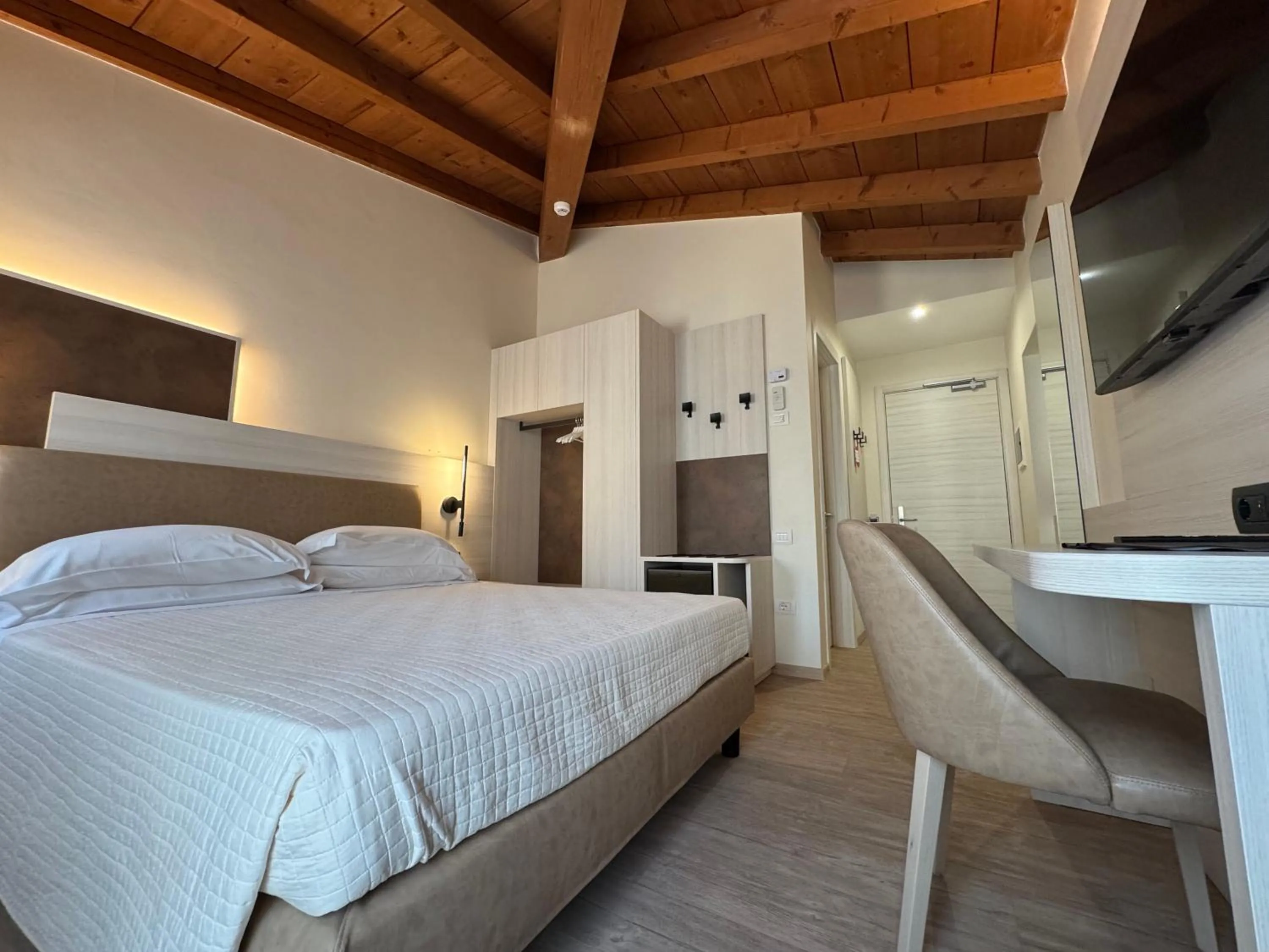 Bed in Hotel Roma