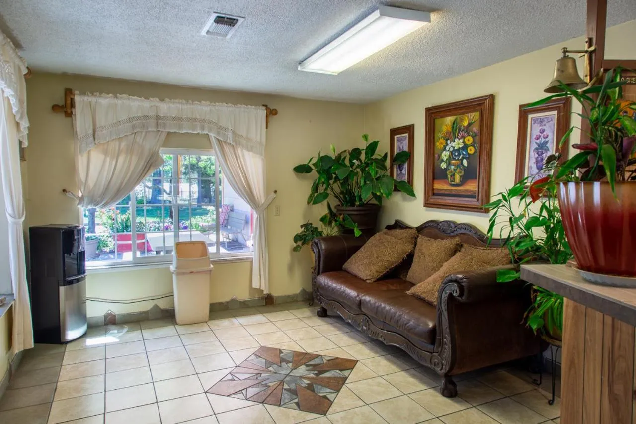 Lobby or reception in Sis Q Inn