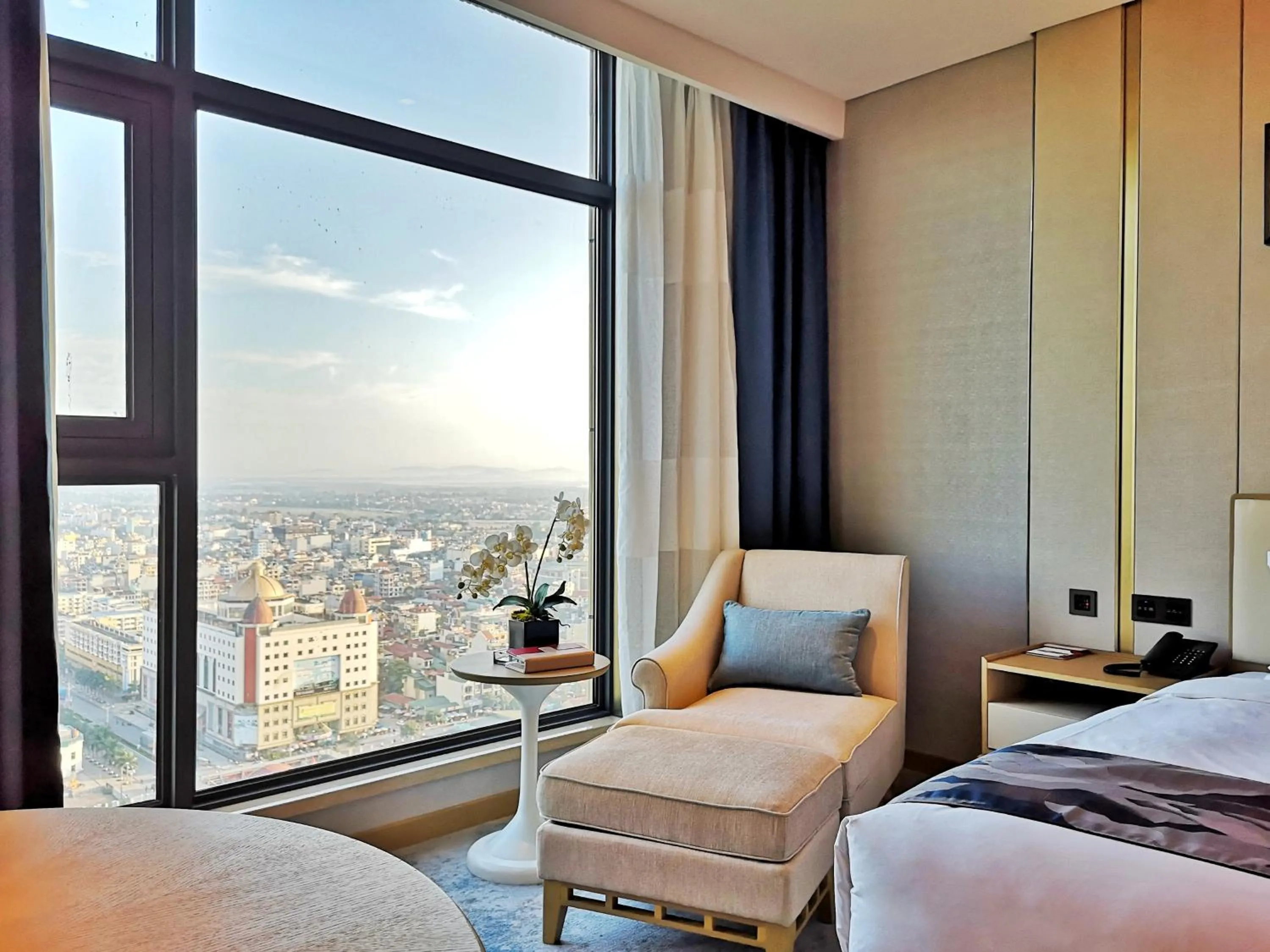 Ramada Plaza by Wyndham Dongxing City Center