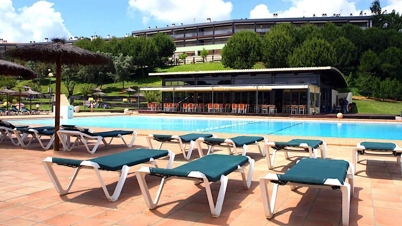 Swimming pool in IM On Casa do Navegador