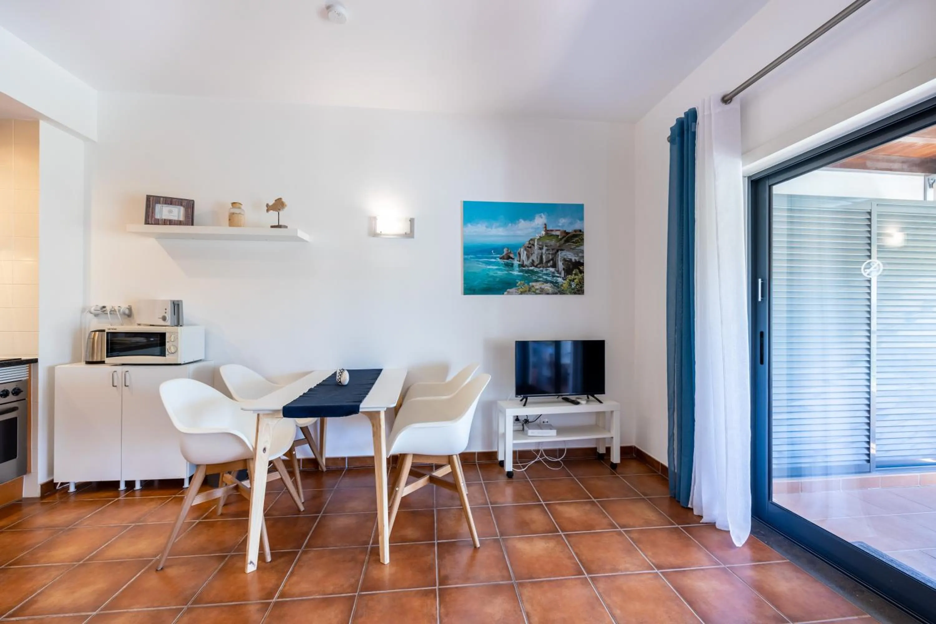 Dining area in IM On Casa do Navegador