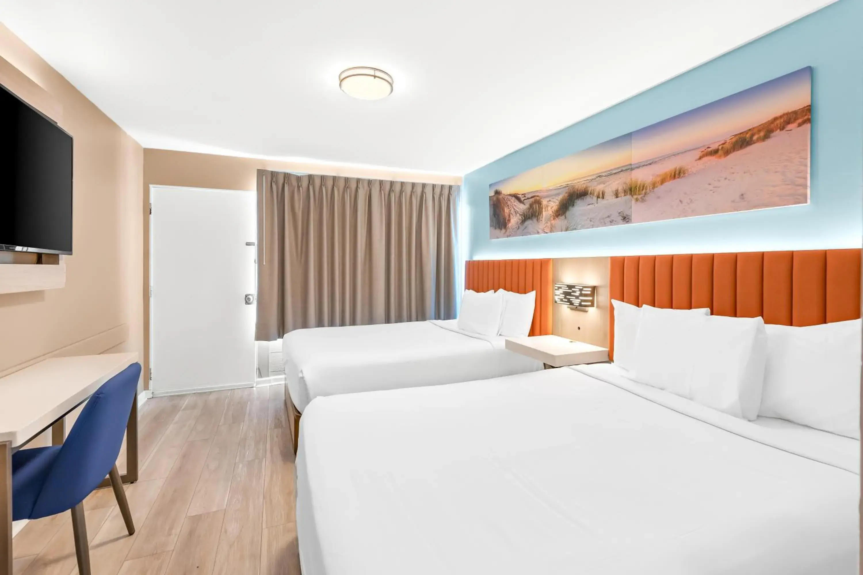 Bed in Mango Motel Wildwood Beach & Boardwalk Bed in Mango Motel Wildwood Beach & Boardwalk