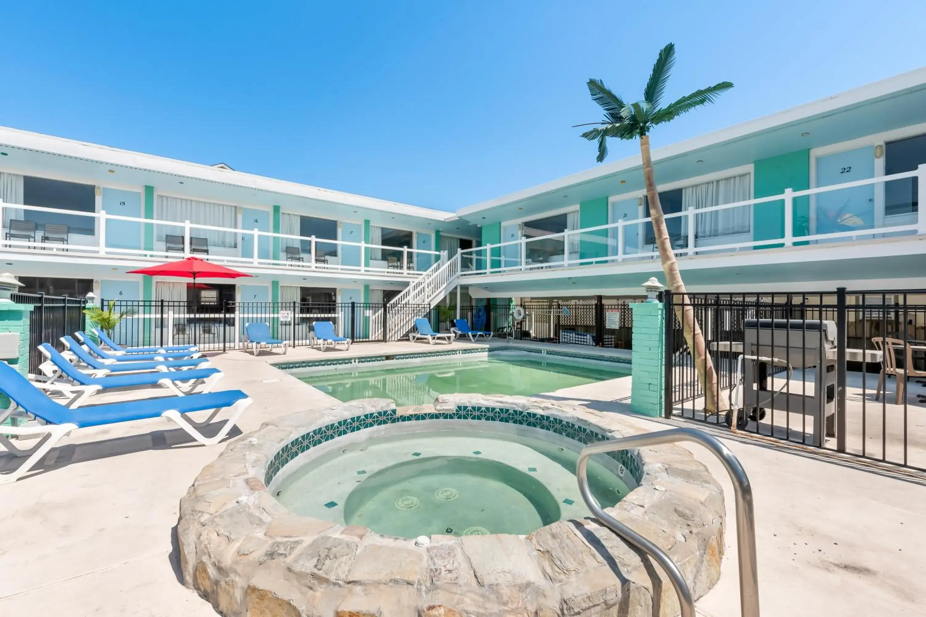 Property building in Mango Motel Wildwood Beach & Boardwalk Property building in Mango Motel Wildwood Beach & Boardwalk