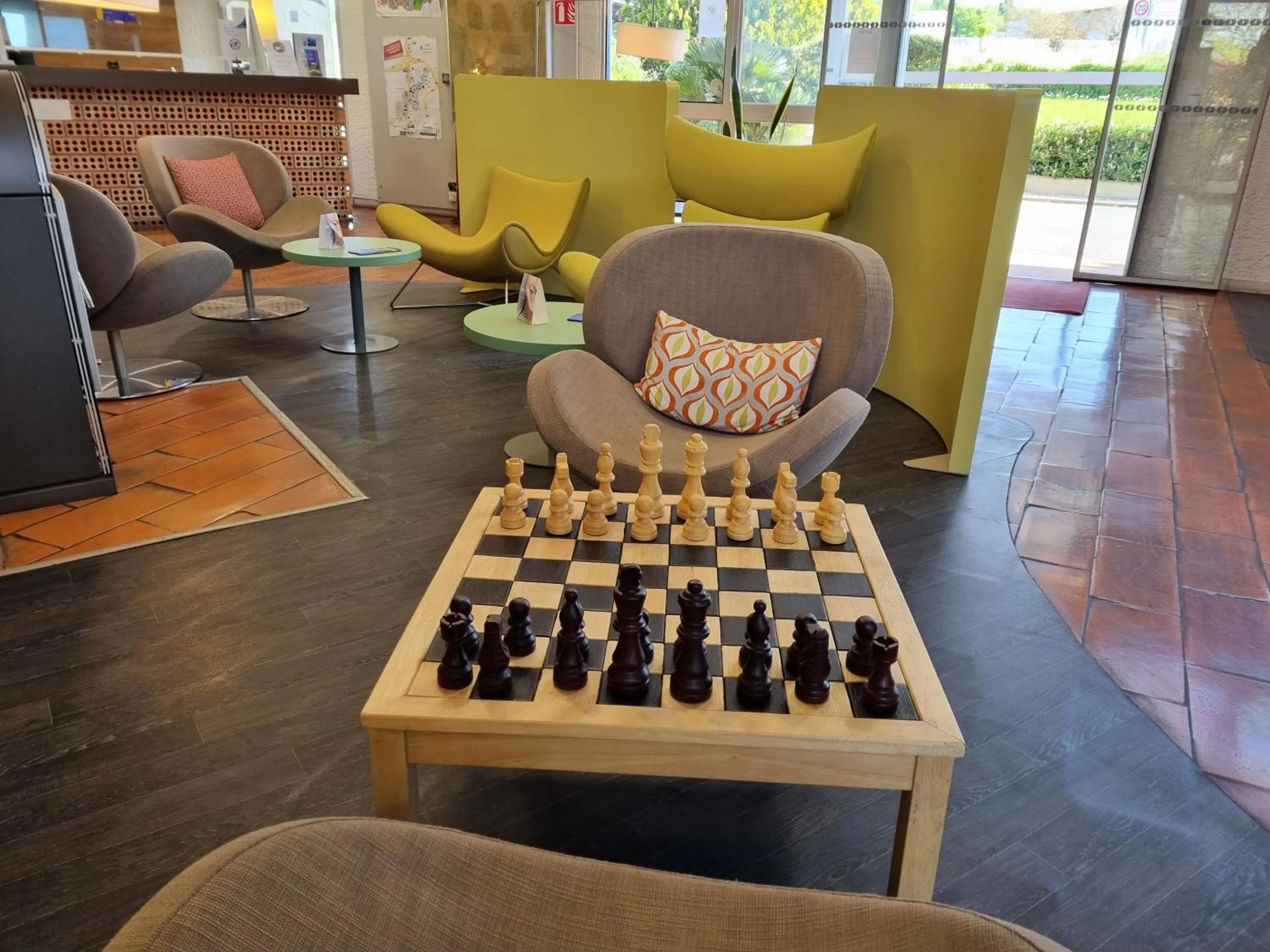 Property building in Kyriad Angoulême Nord Champniers- Hôtel & Résidence