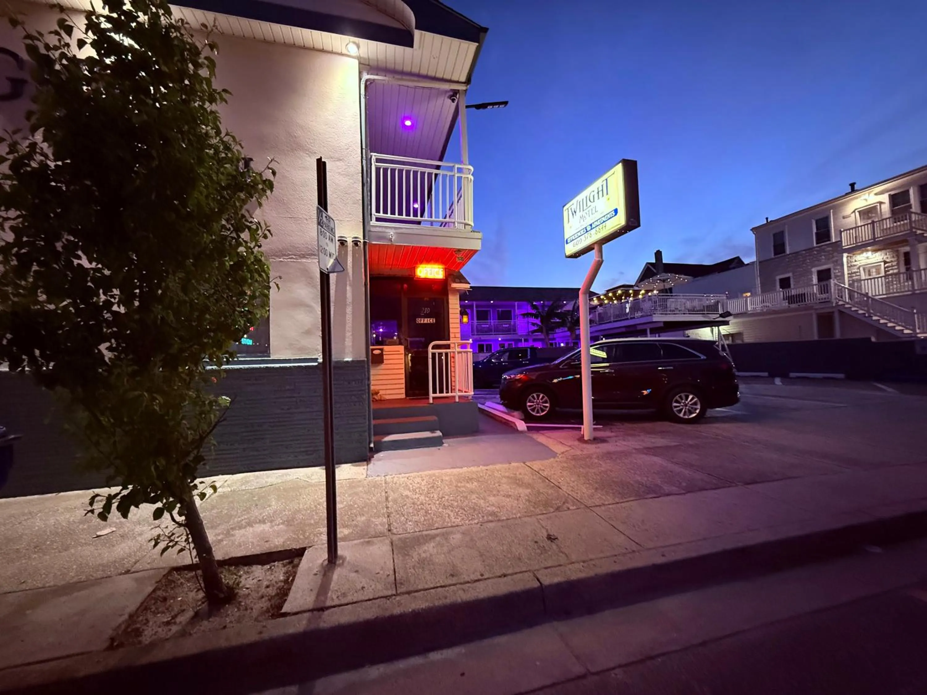 Property building in Twilight Motel