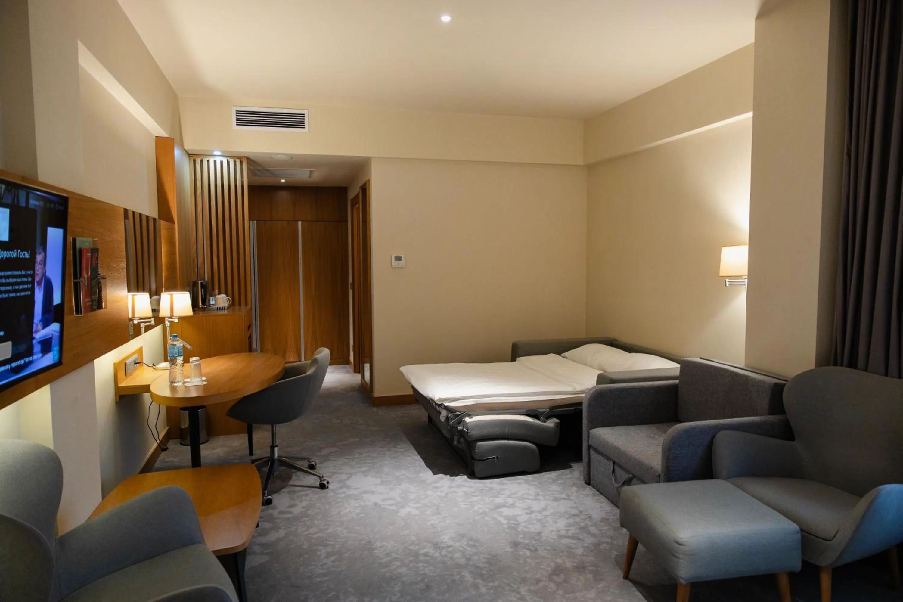 Bed in Holiday Inn - Aktau - Seaside by IHG