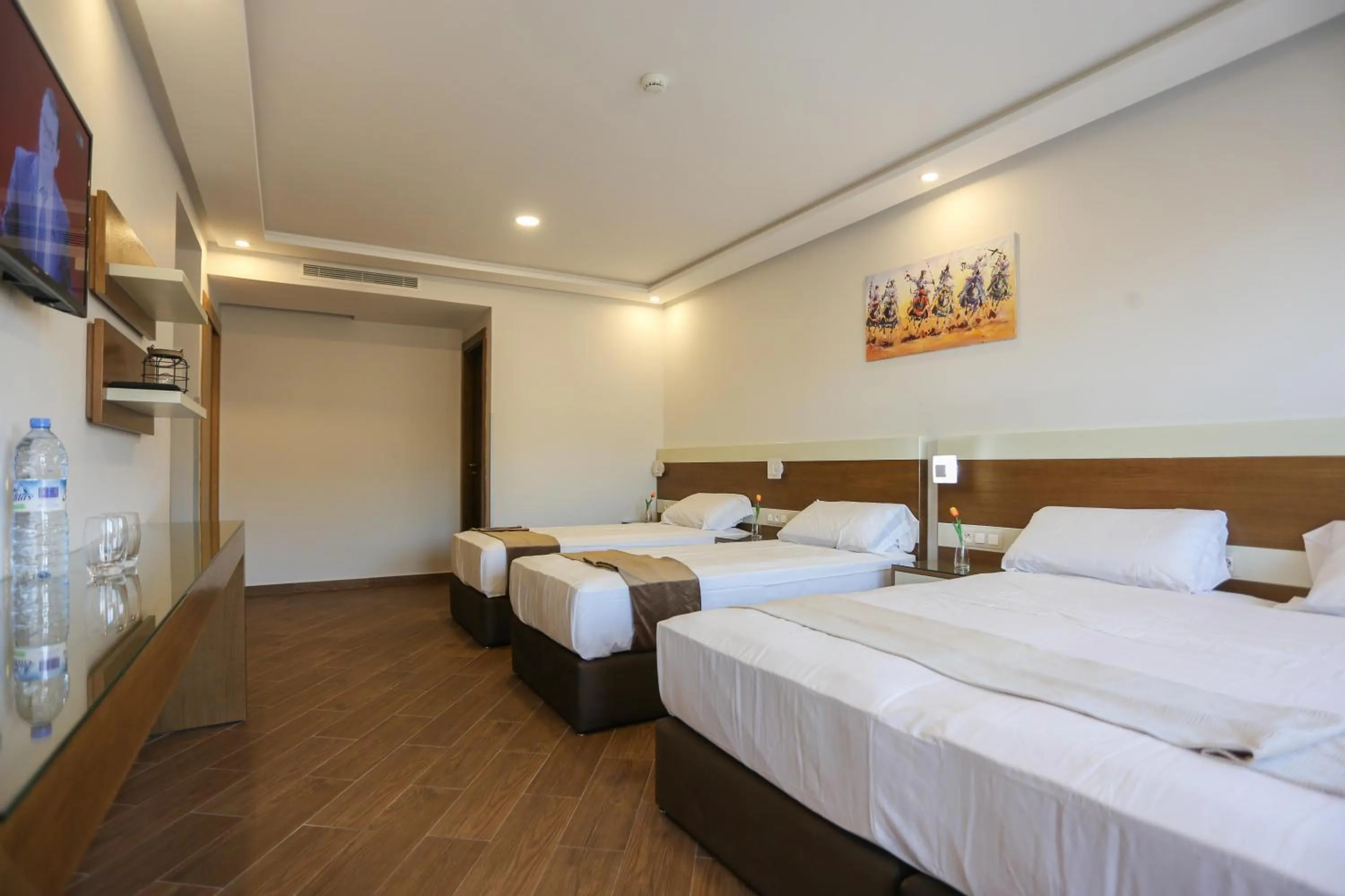 Photo of the whole room, Bed in HOTEL MAKARIM TETOUAN