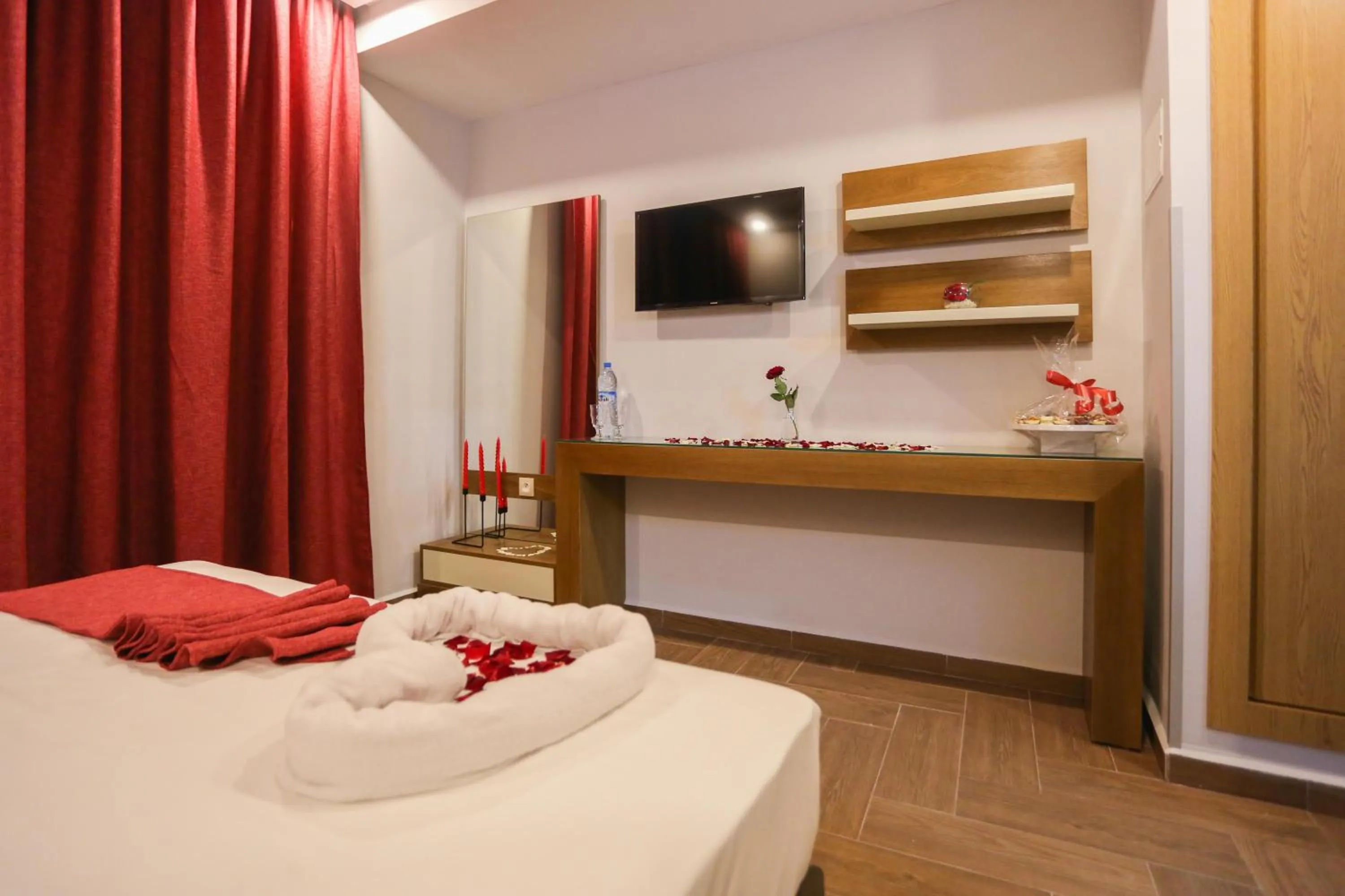 Decorative detail, Bed in HOTEL MAKARIM TETOUAN