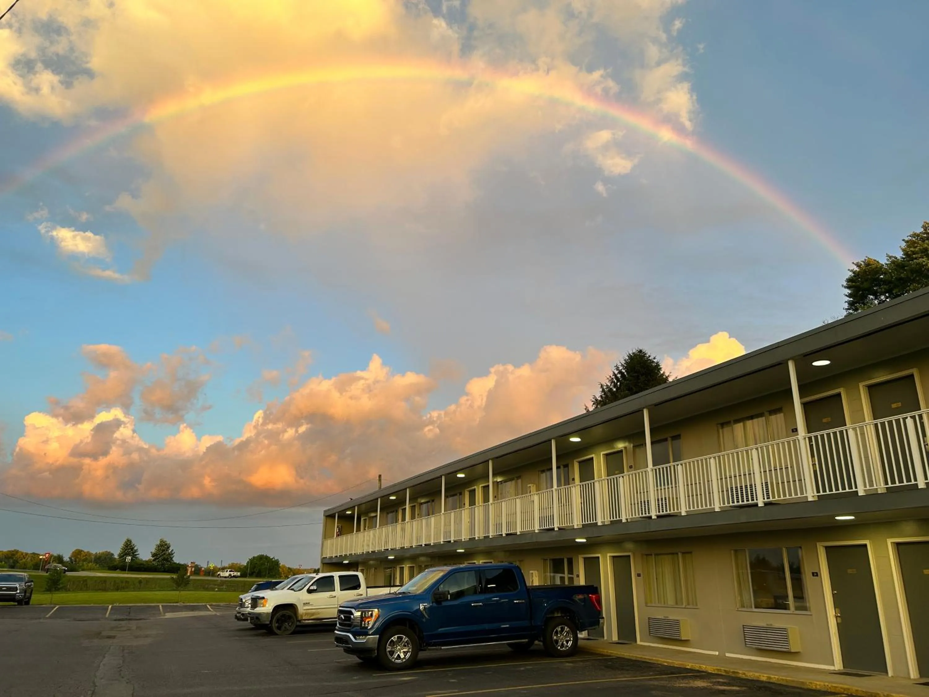 Property Building in Budget Inn