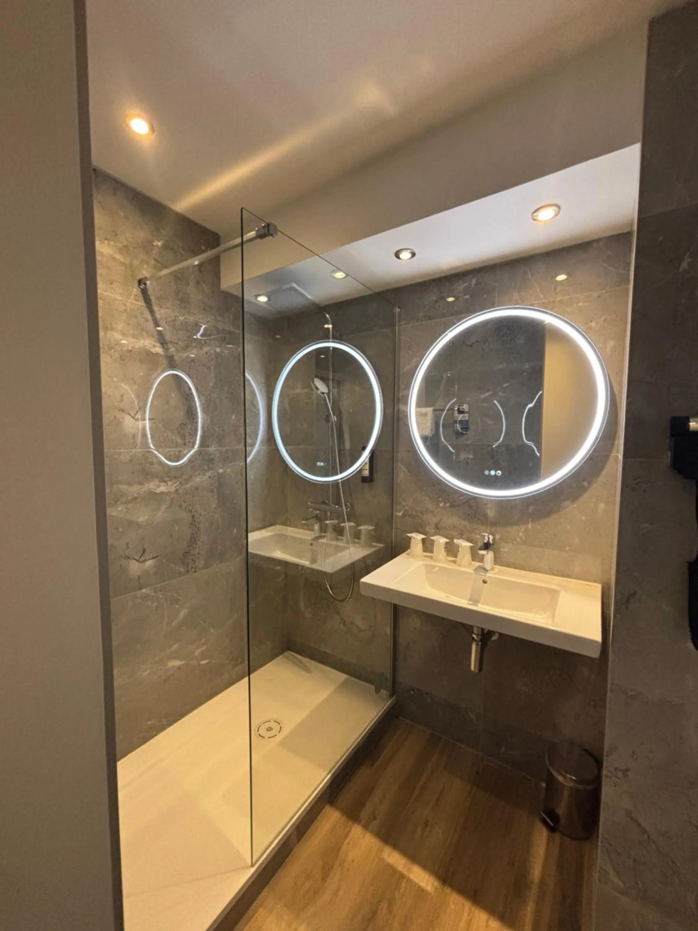 Shower in Kyriad Hotel Tours Centre