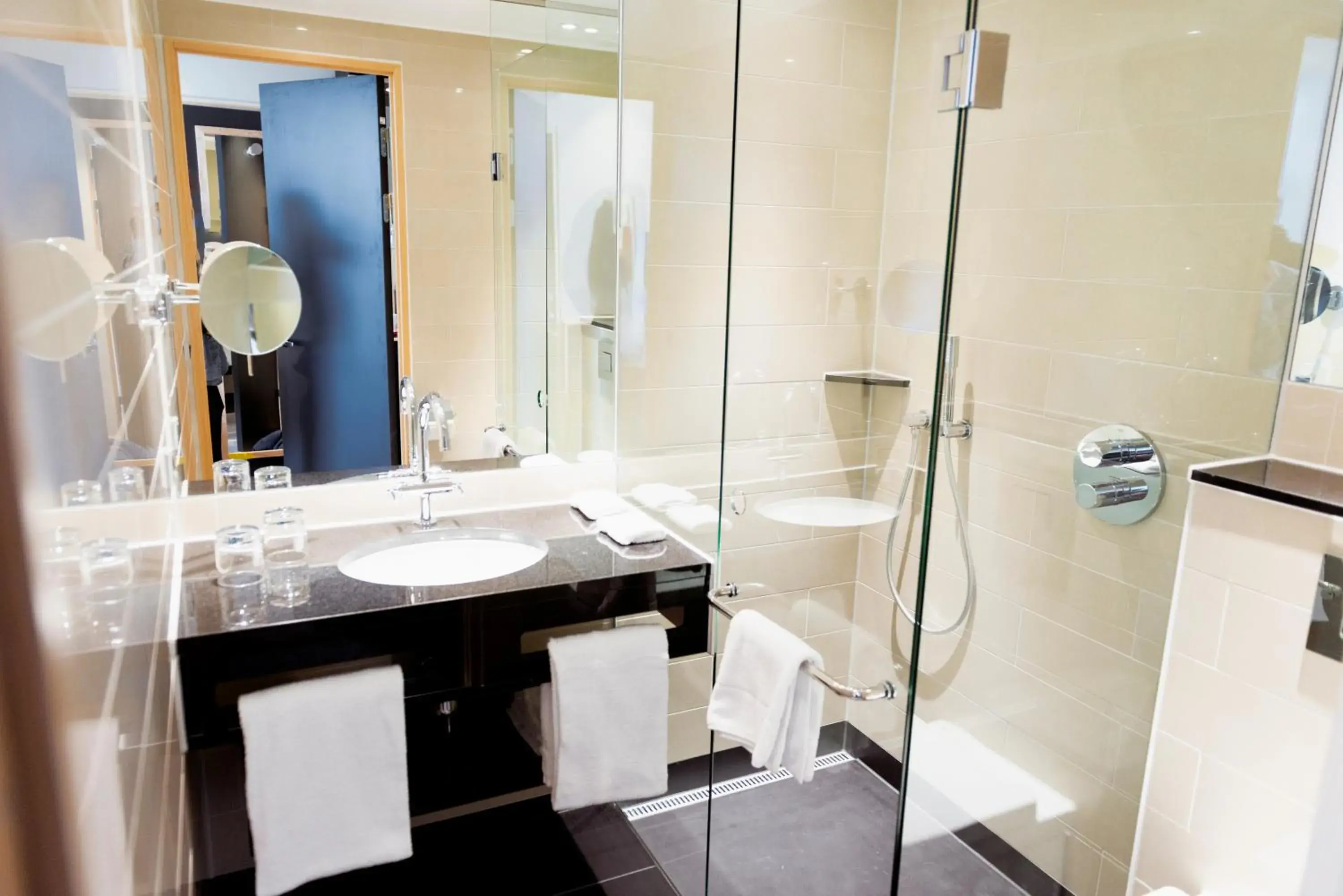 Double Room with Mountain View in Hotel Brandan Double Room with Mountain View in Hotel Brandan