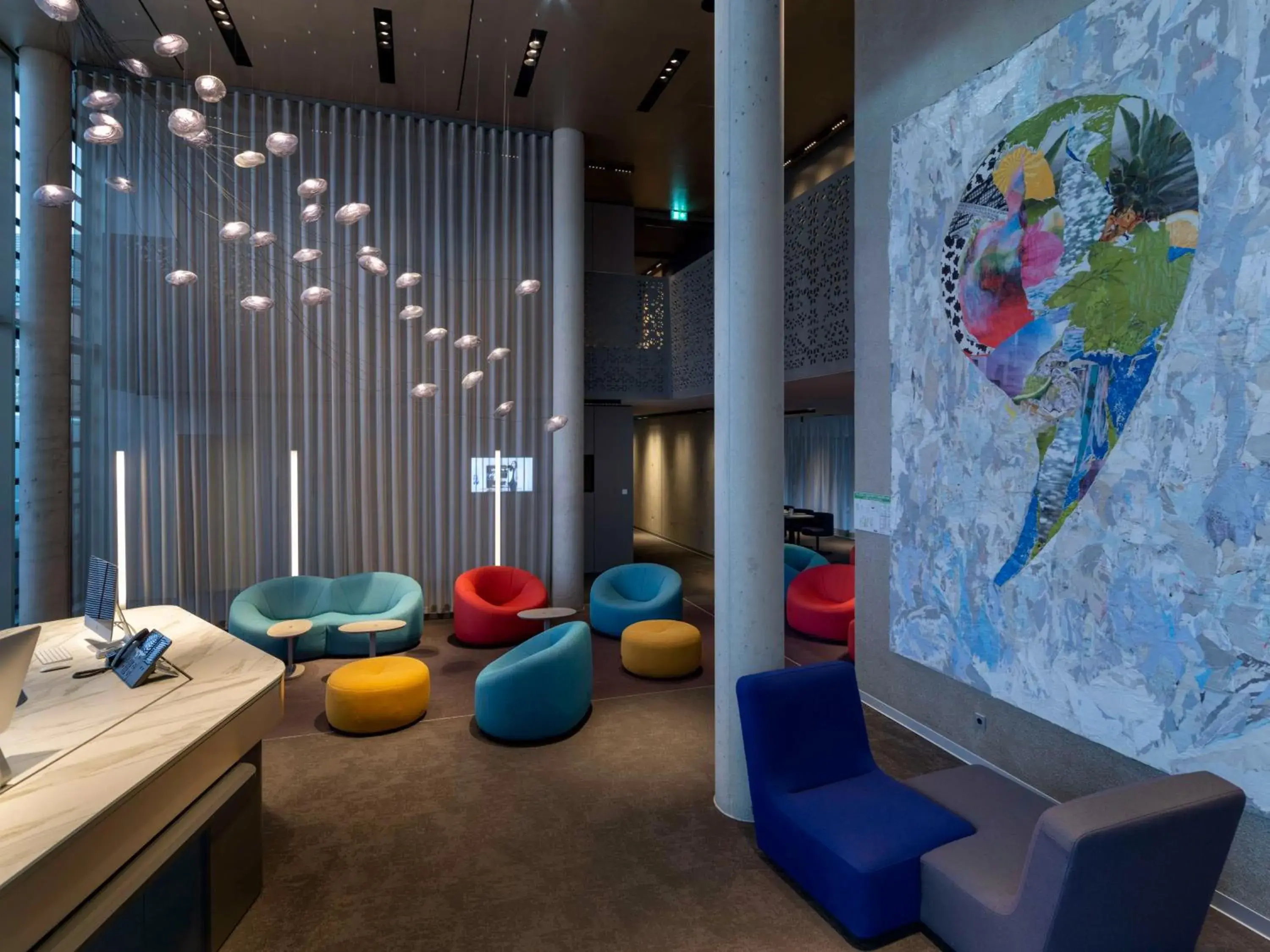 Lobby or reception in b'mine hotel Düsseldorf Lobby or reception in b'mine hotel Düsseldorf