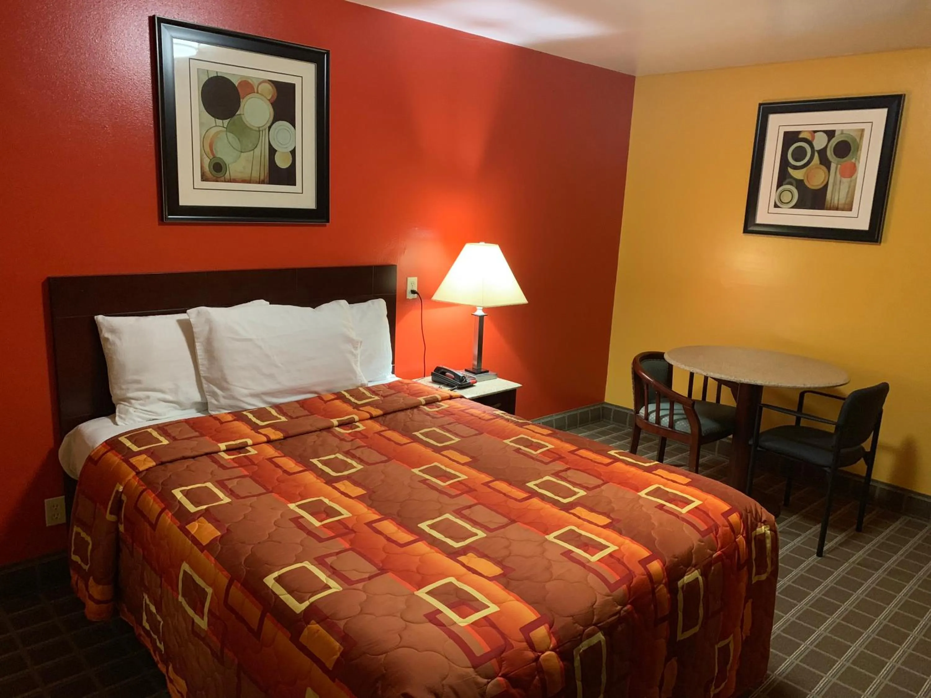 Bed in Scottish Inns Wrightstown