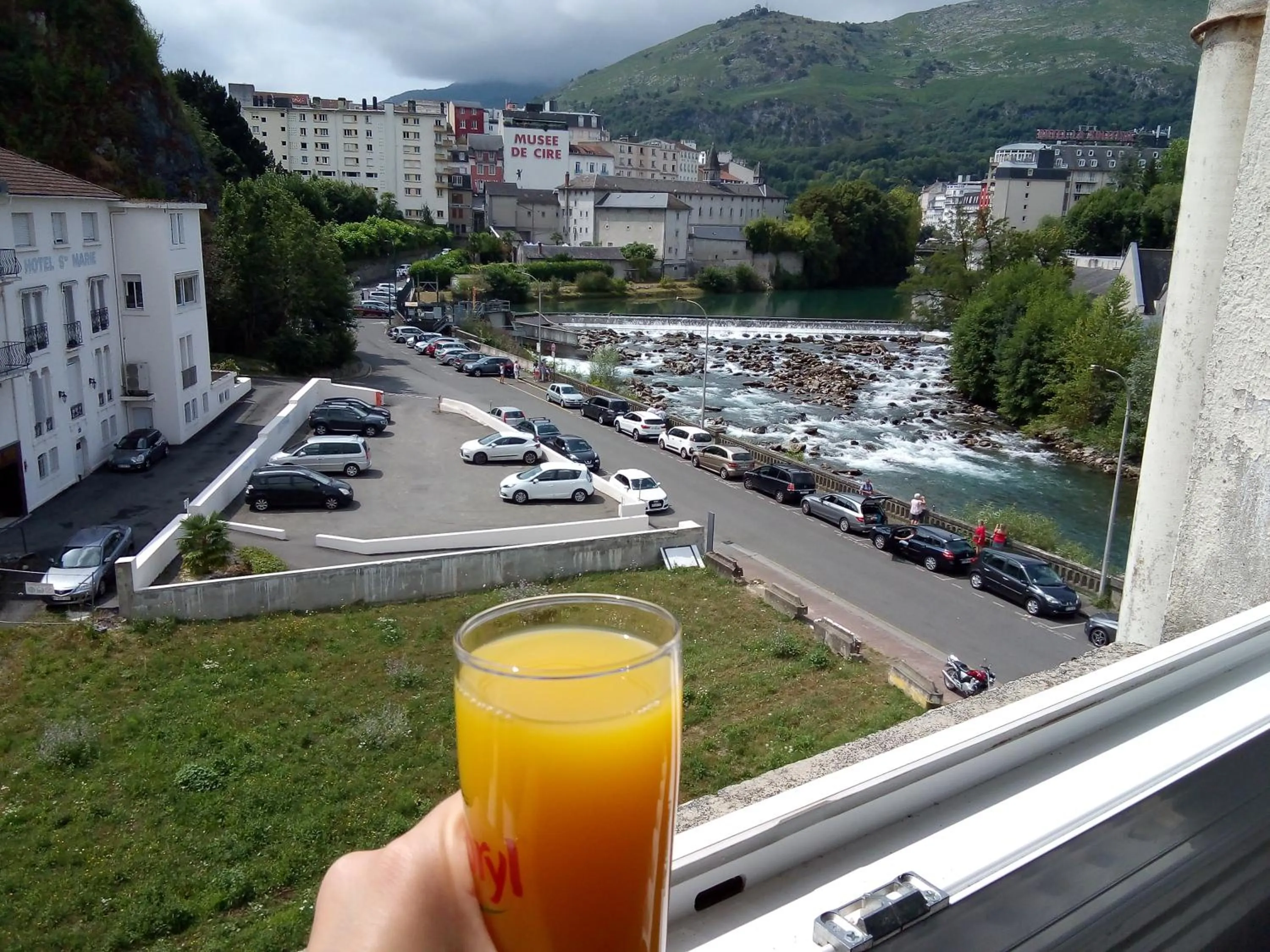 River view in Hôtel Marquette