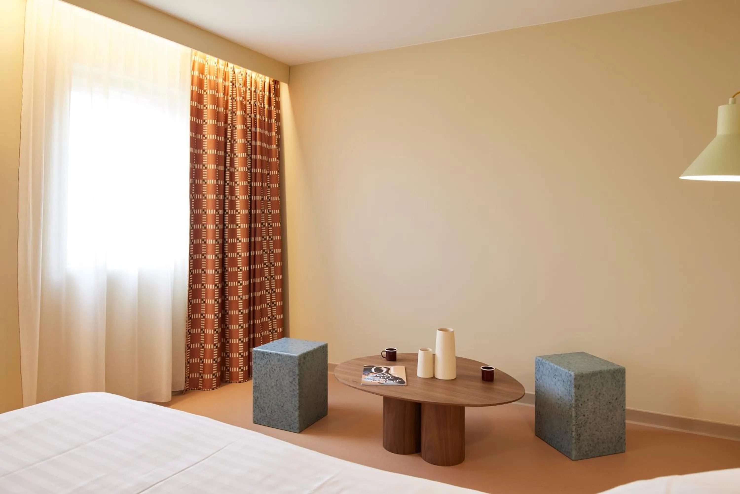 Decorative detail, Bed in Hotel des Victoires - Restaurant