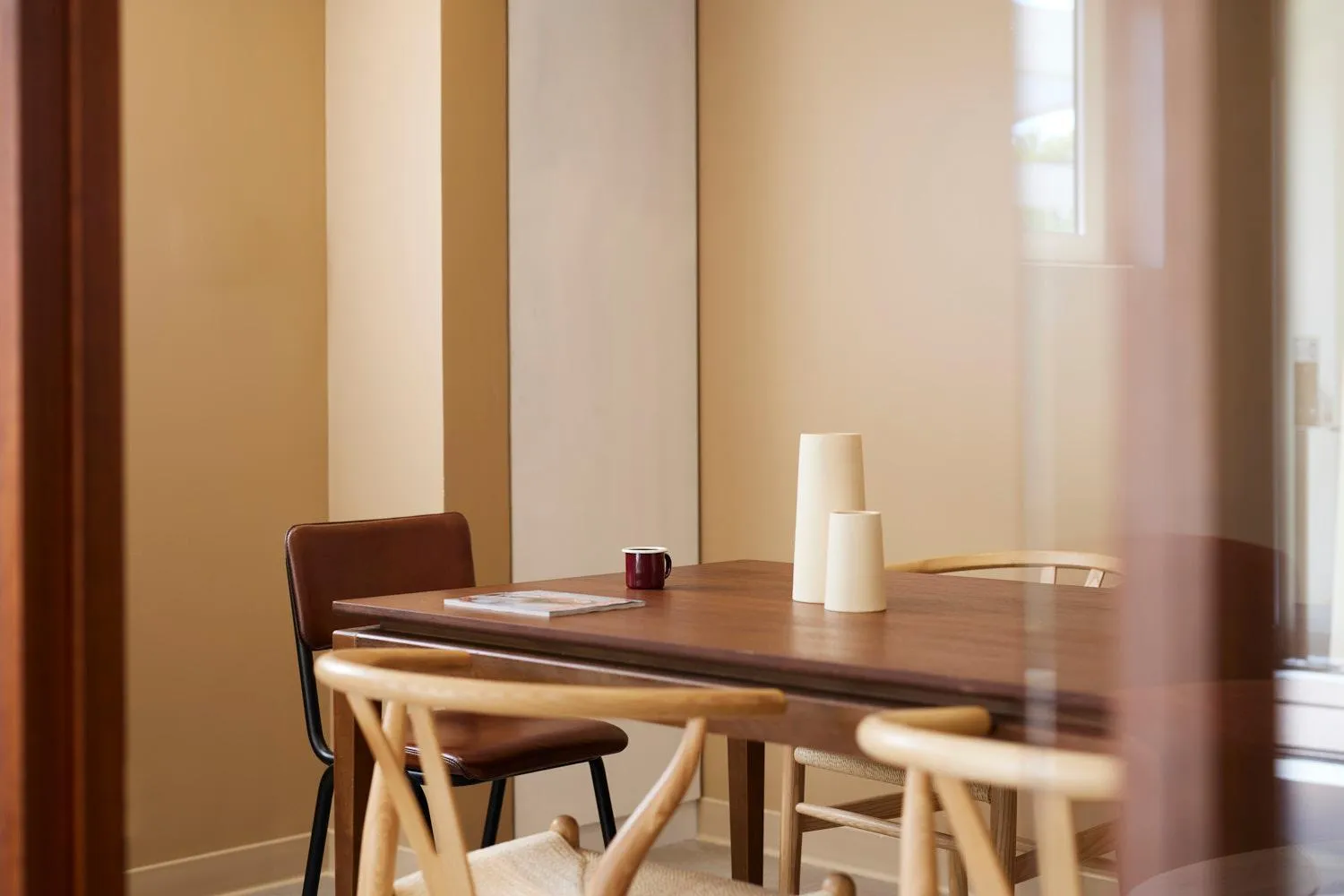 Seating area in Hotel des Victoires - Restaurant